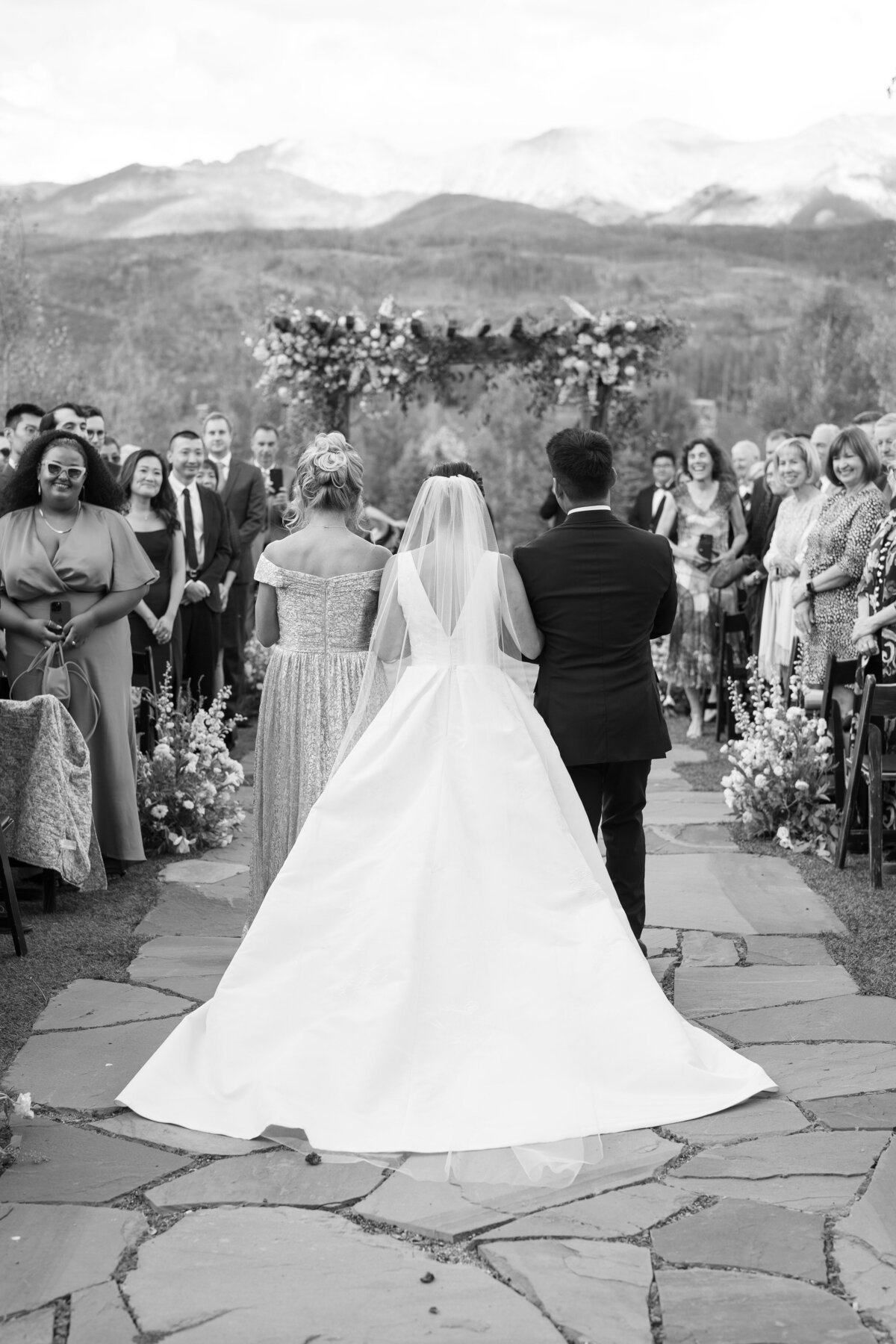Bride walks down the aisle at Colorado wedding