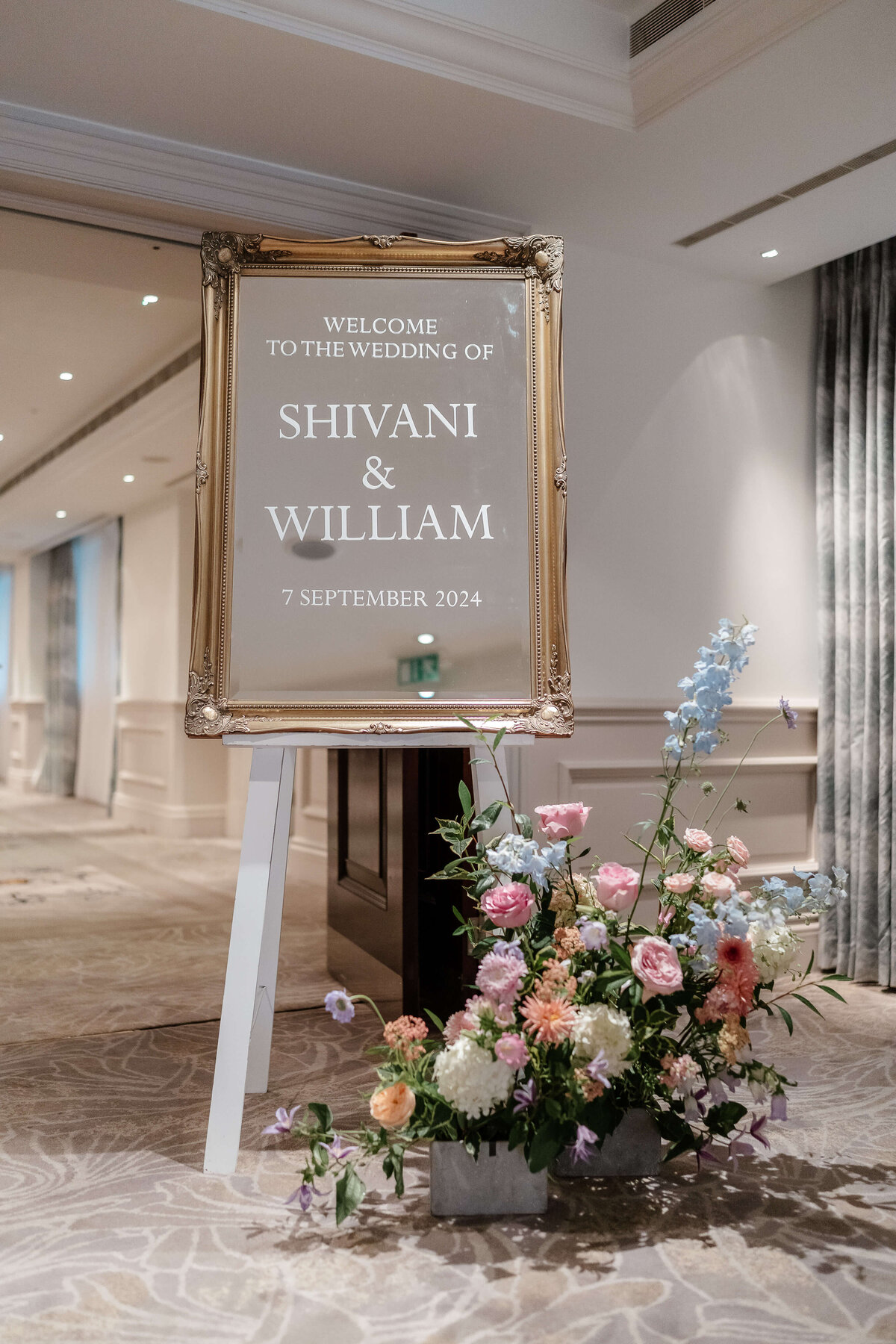 Pesh-Flowers-London-Wedding-Florist-The-Langham-London11