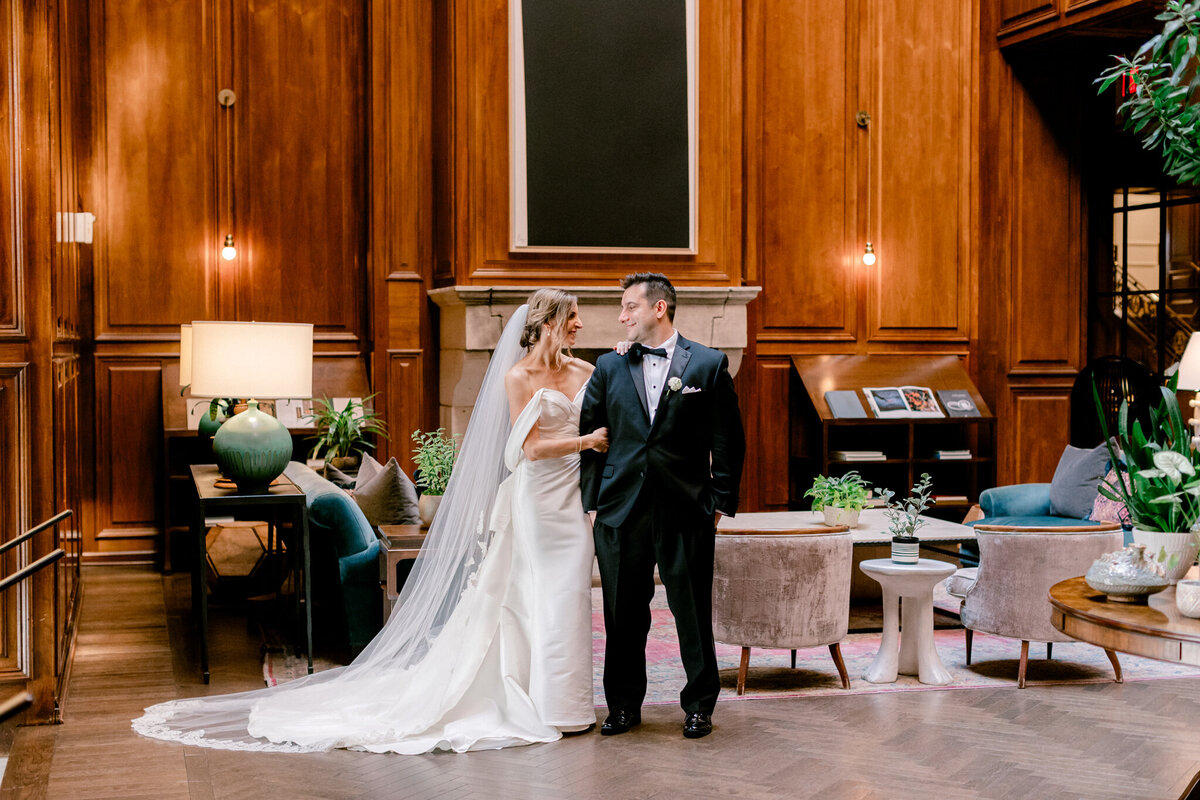 Virginia & Michael's Wedding at the Adolphus Hotel | Dallas Wedding Photographer | Sami Kathryn Photography-130