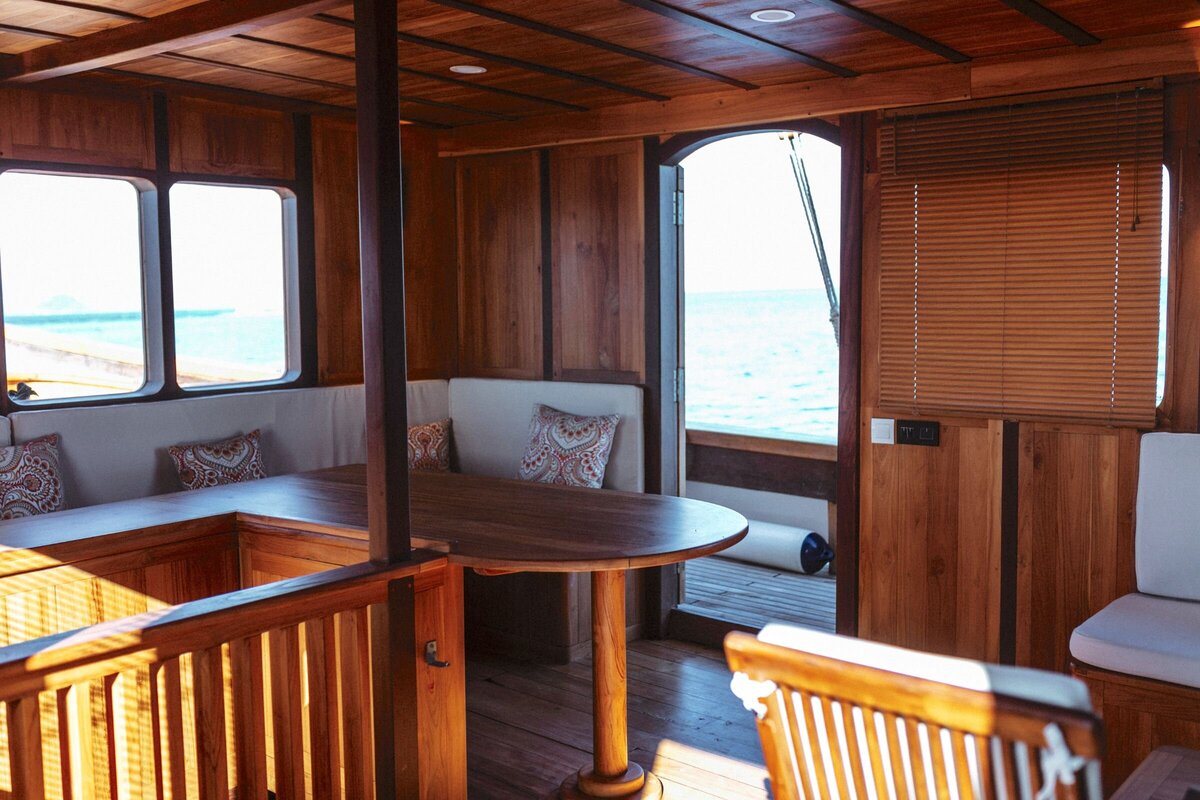 Luxury Diving Yacht Leyla Komodo 26