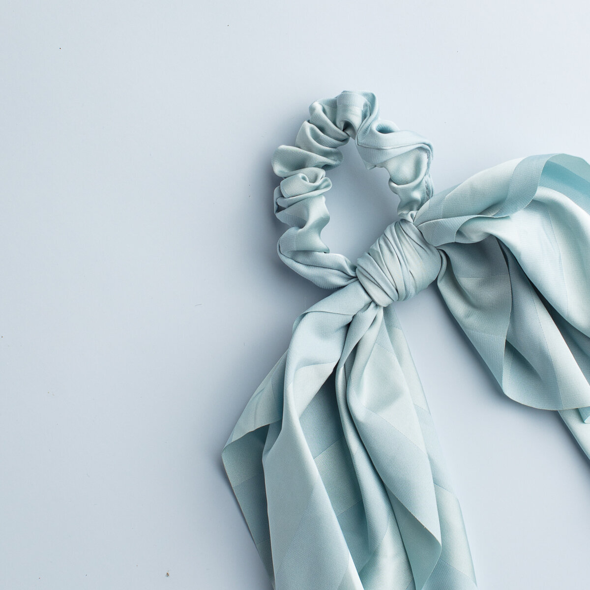 Hair-Accessories_Social-Squares_Styled-Stock_0131