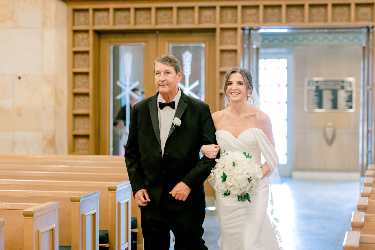 Virginia & Michael's Wedding at the Adolphus Hotel | Dallas Wedding Photographer | Sami Kathryn Photography-86
