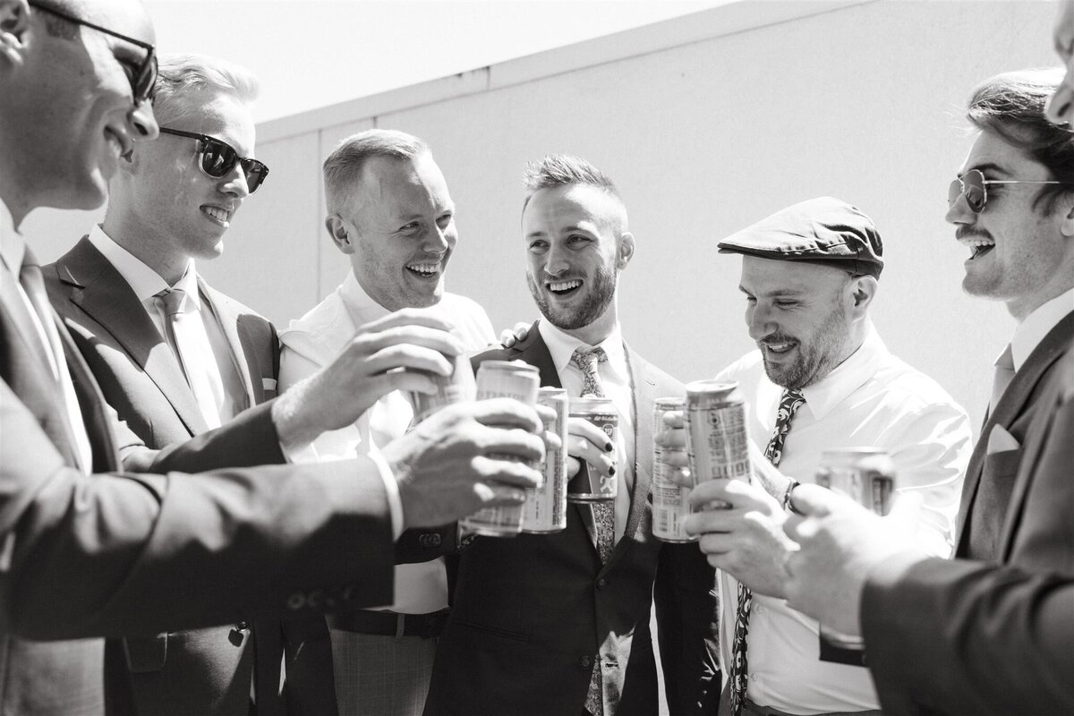groomsmen wedding party photos