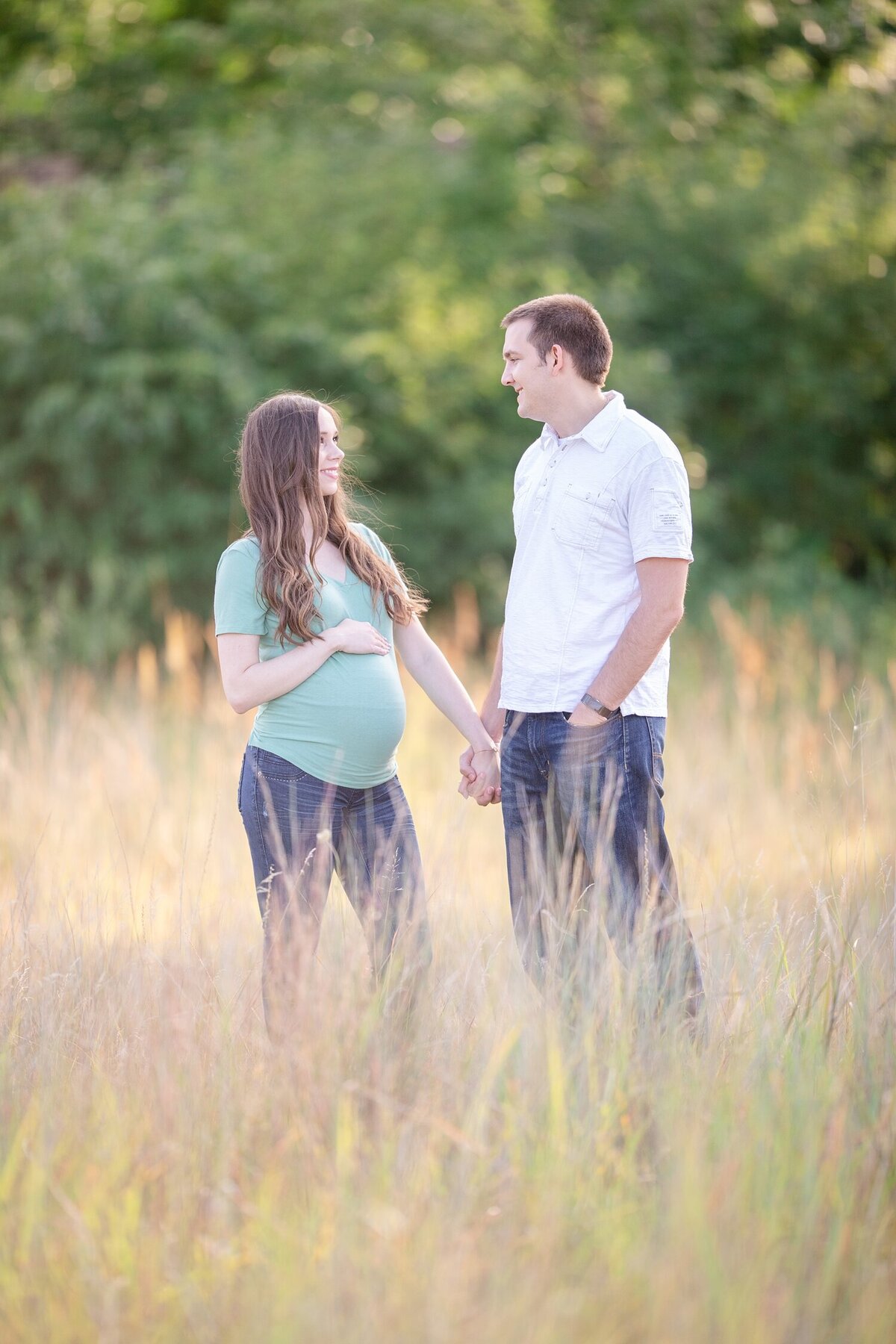 South Dakota Film family Photographer - Maternity photography session in Sioux Falls_0757
