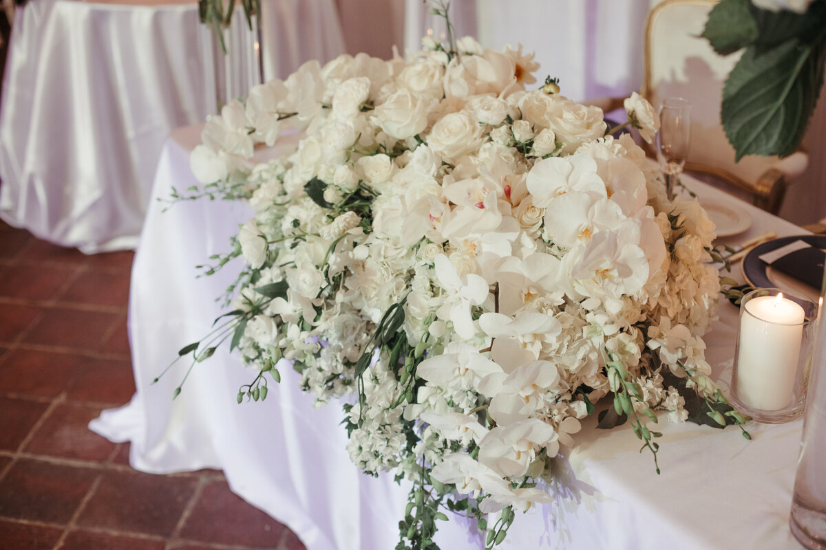 DC-Wedding-Planner-SG3-Events-Elegant Black-Tie-Wedding-in-Baltimore-Maryland - Black-And-White-Modern-Vintage-All-White-Wedding-Flowers-5