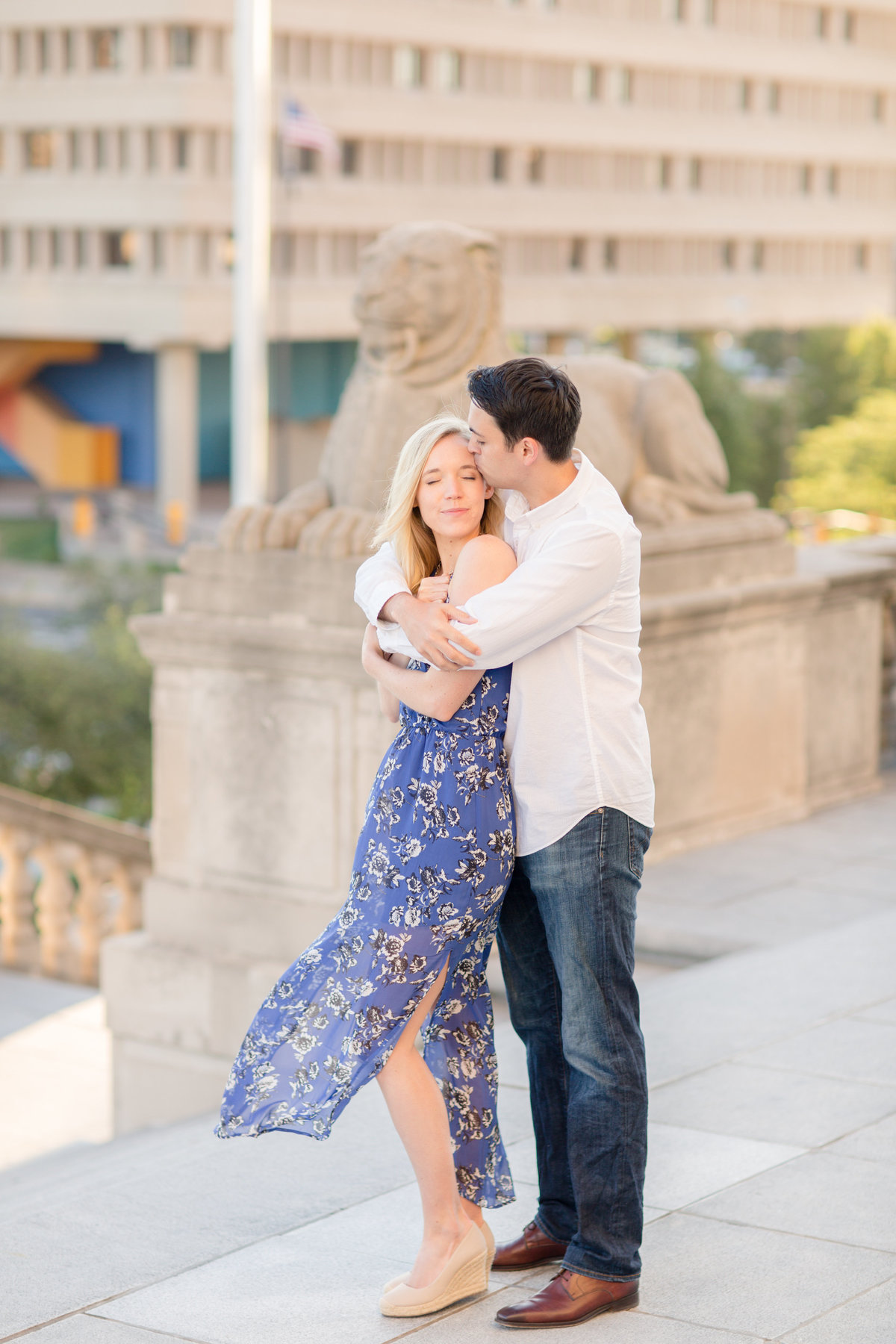 Indianapolis War Memorial Downtown Engagement Session Sunrise Sami Renee Photography-26