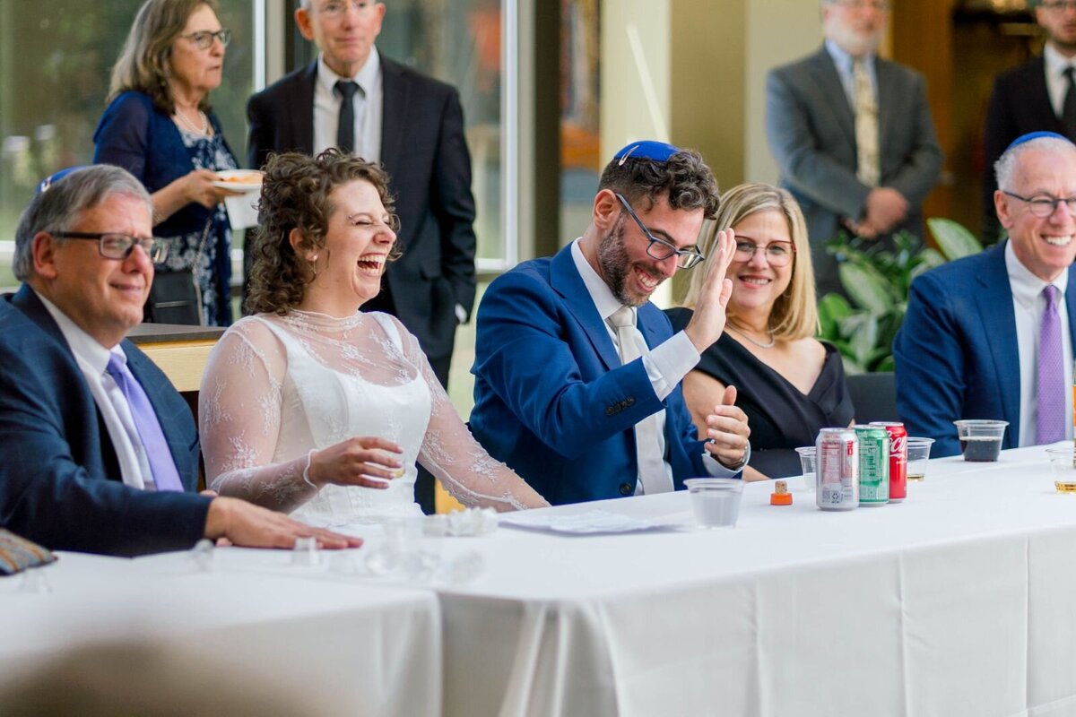 Eliana-Melmed-Photography-Chicago-LosAngeles-Jewish-WeddingPhotography-ShulaNoah-Tisch-00104
