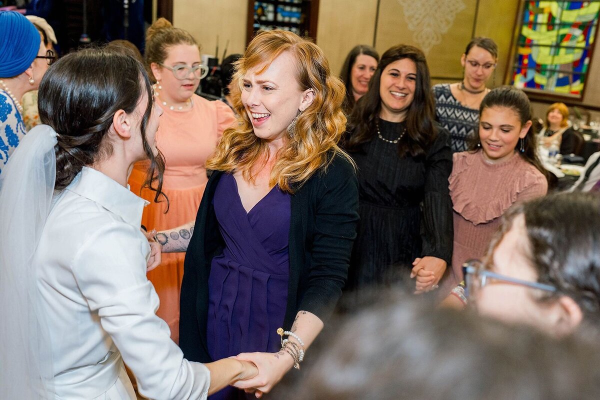 Eliana-Melmed-Photography-Chicago-LosAngeles-Jewish-WeddingPhotographer-CarmiKalman-WomensDancing-00035