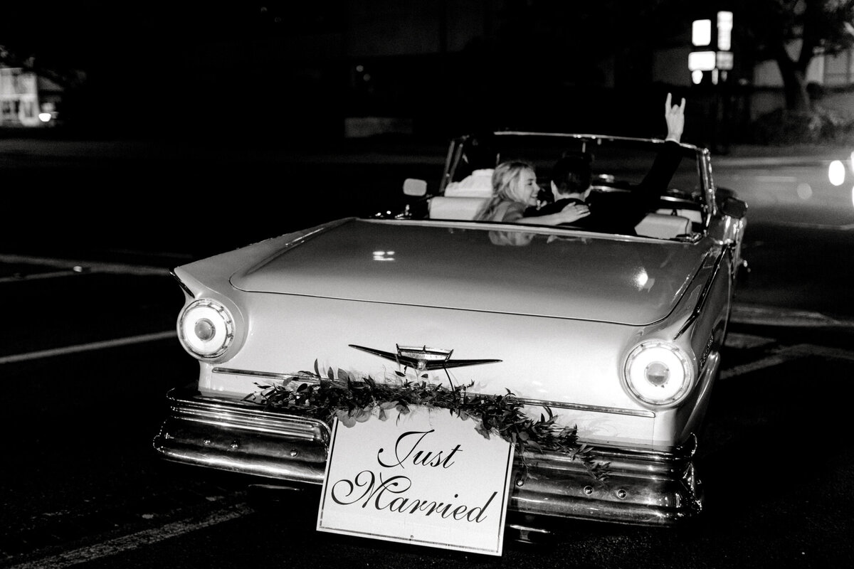 Madison & Michael's Wedding at Union Station | Dallas Wedding Photographer | Sami Kathryn Photography-240