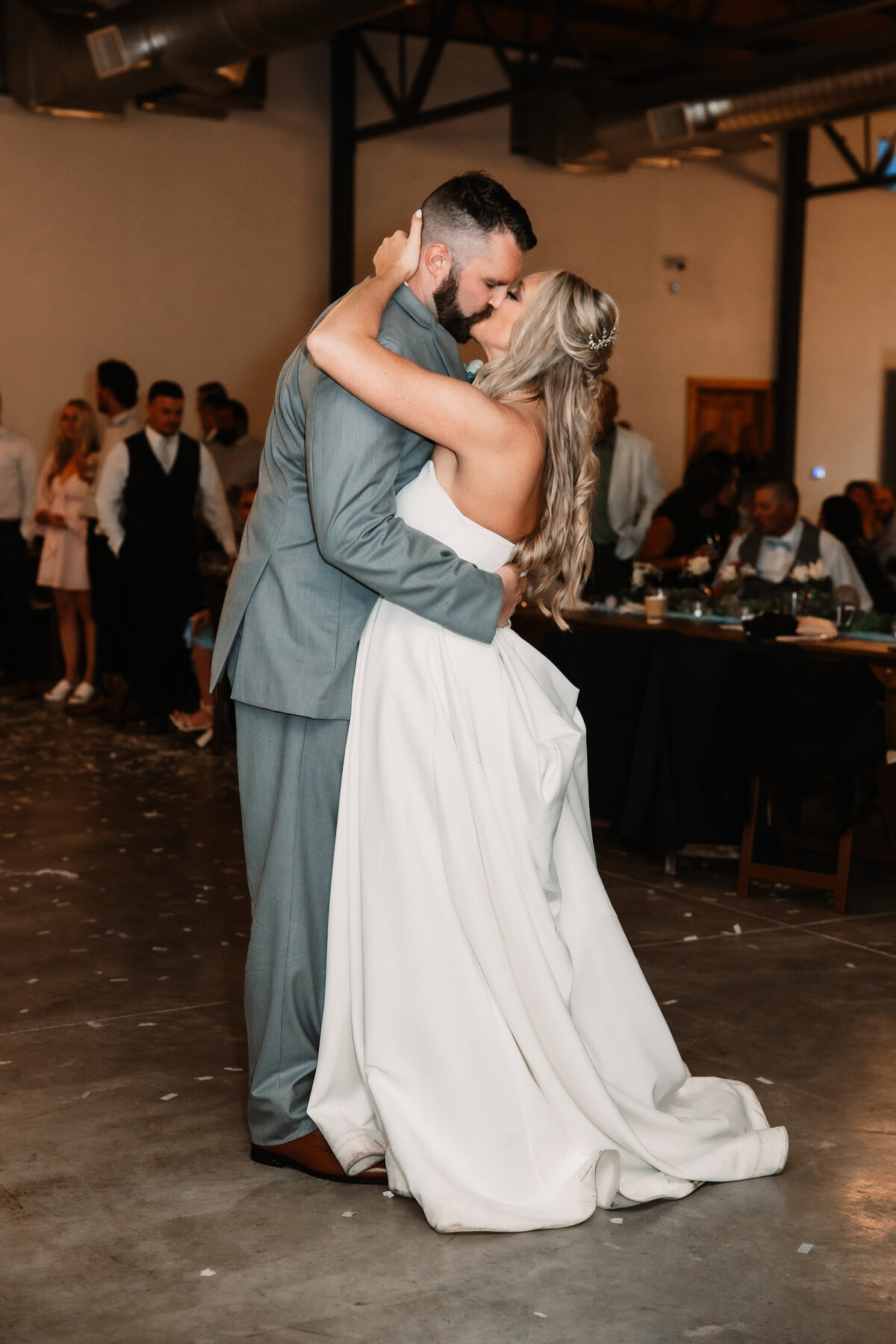 Milwaukeeweddingphotographer-1038