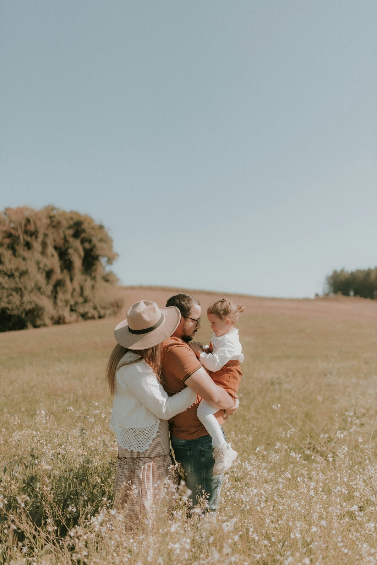 CB_Creative_Studios_Template_Family_Portrait_One