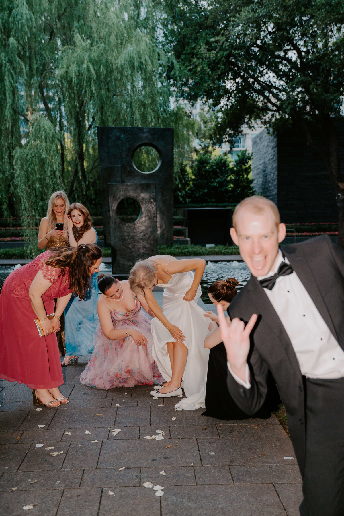Nasher Sculpture Center Wedding - Ruchlin Wedding - COCKTAIL HOUR - Kyrsten Ashlay Photography-84-Edit