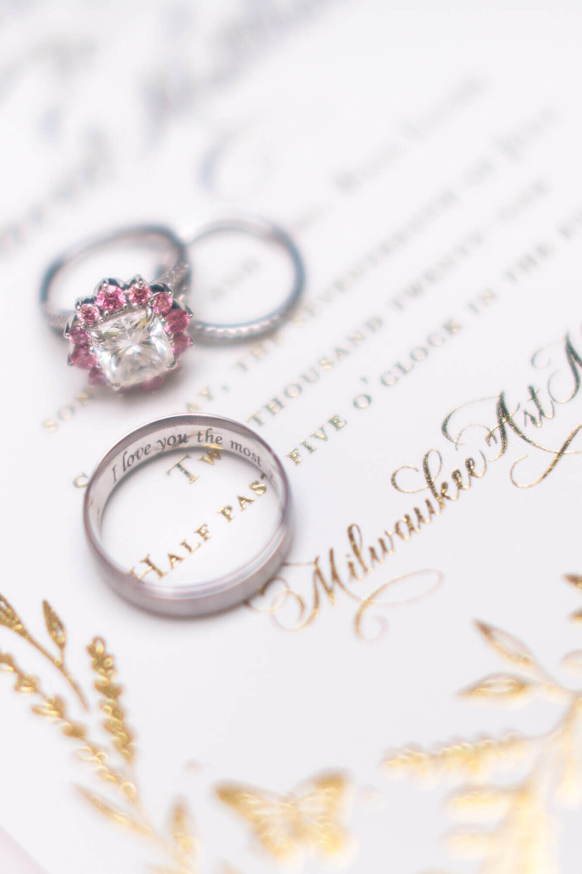 wedding-bands-engagement-ring-pink-diamonds