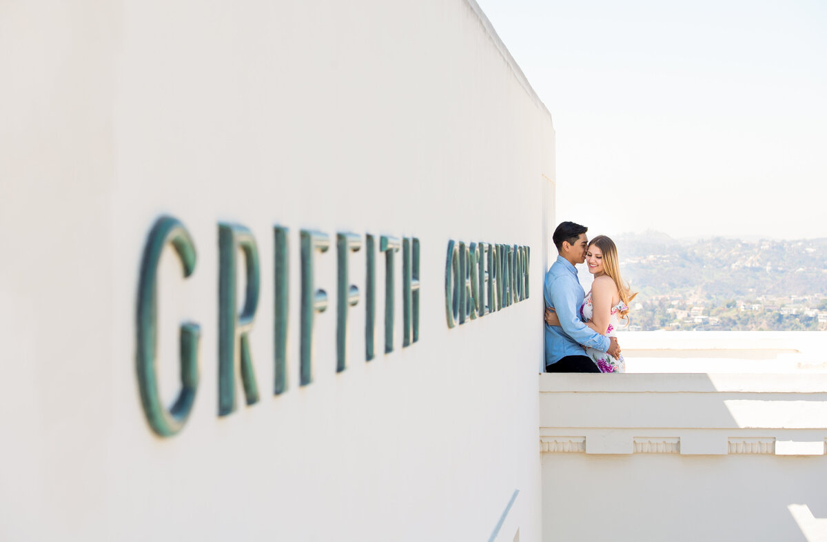 14-Griffith-Observatory-Engagement-Session