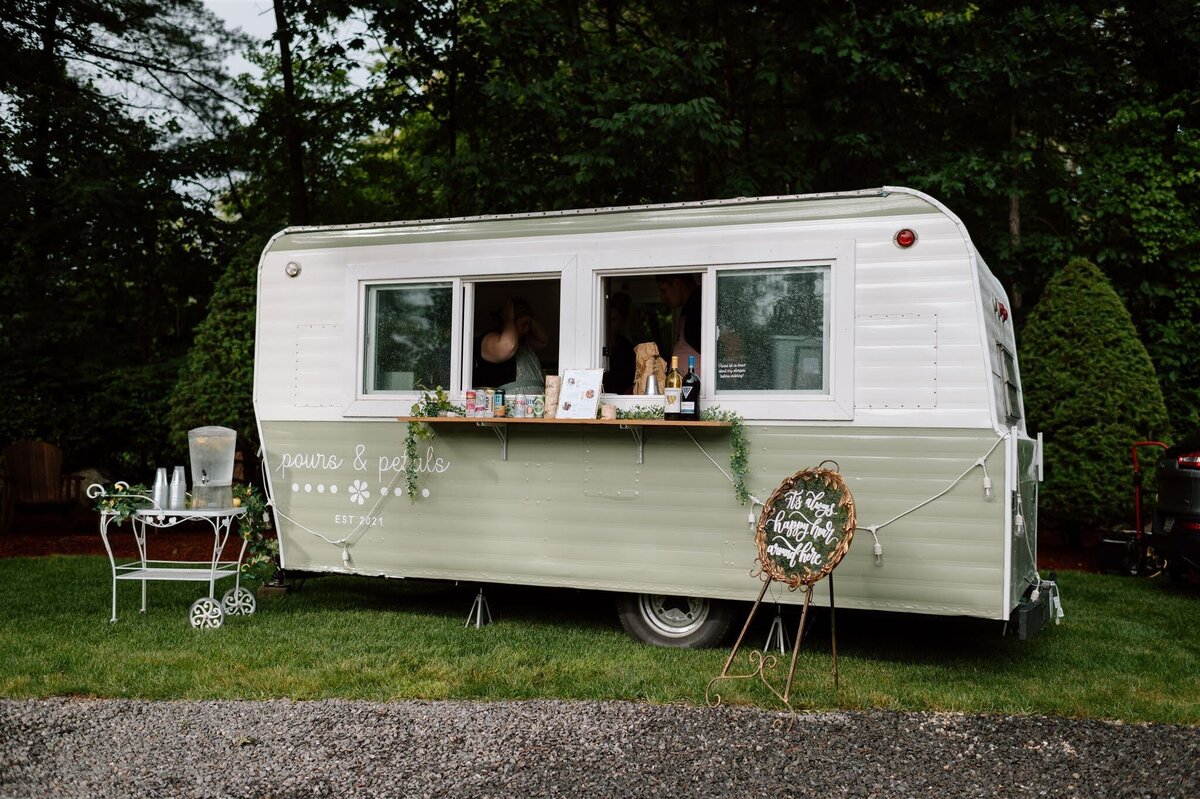 nh new hampshire mobile bar wedding catering