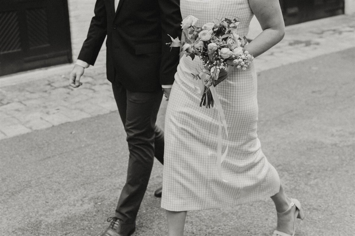 couple walking during new york wedding photos