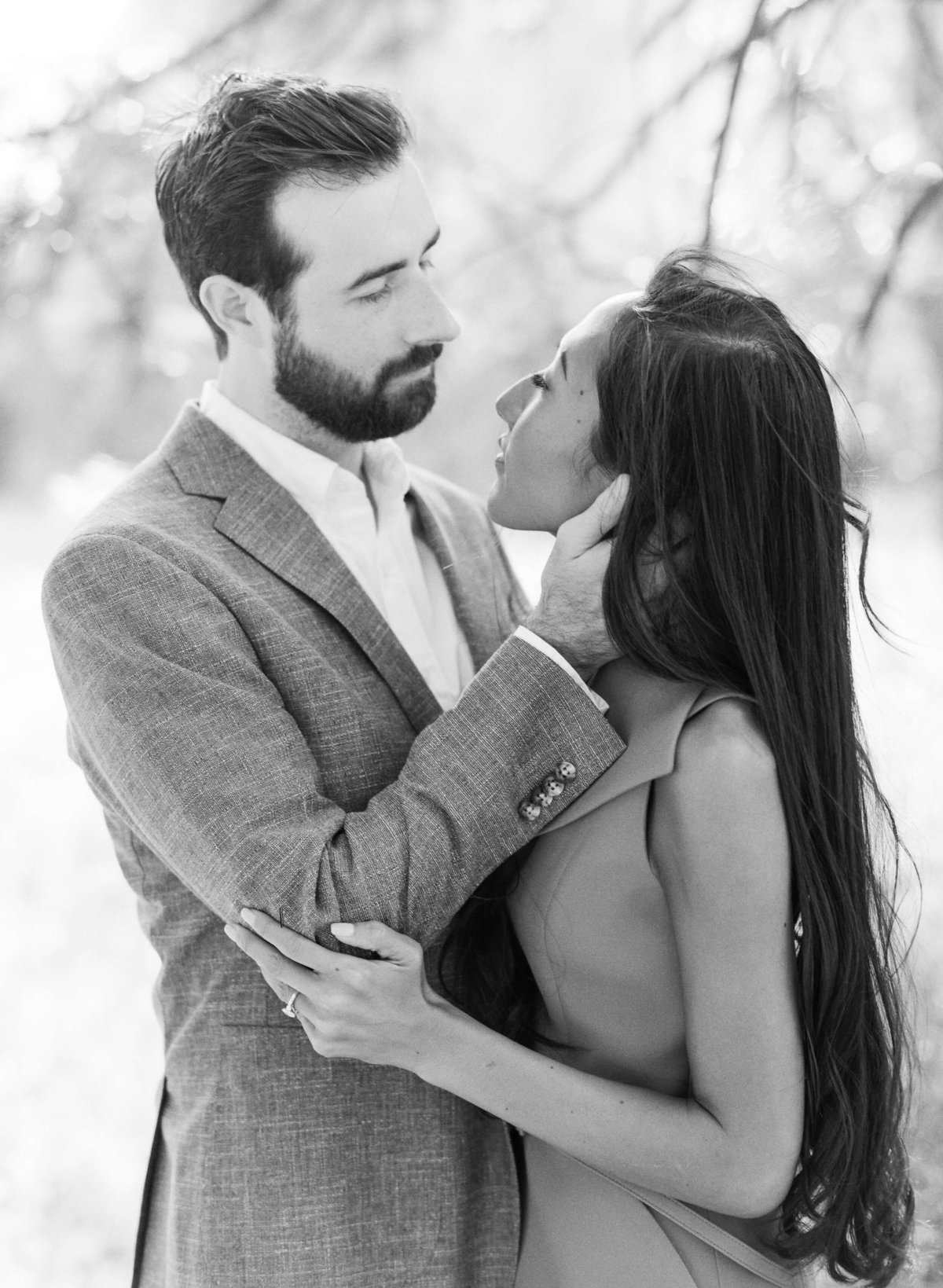 54-KTMerry-engagement-photography-film-black-white
