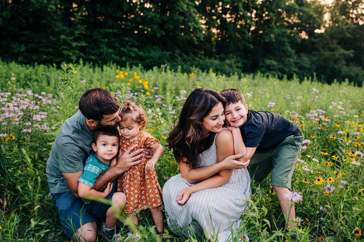 Sunset-Wildflower-Family-Photos-Milwaukee4