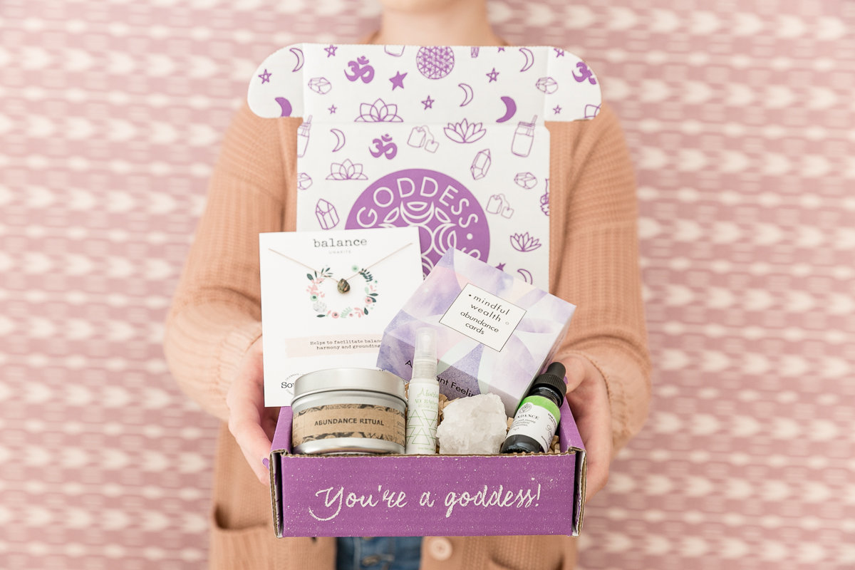 Goddess Provisions box January | Subsciption box photographer | Orlando brand photographer  | Orlando branding photographer  | Amalie Orrange 2
