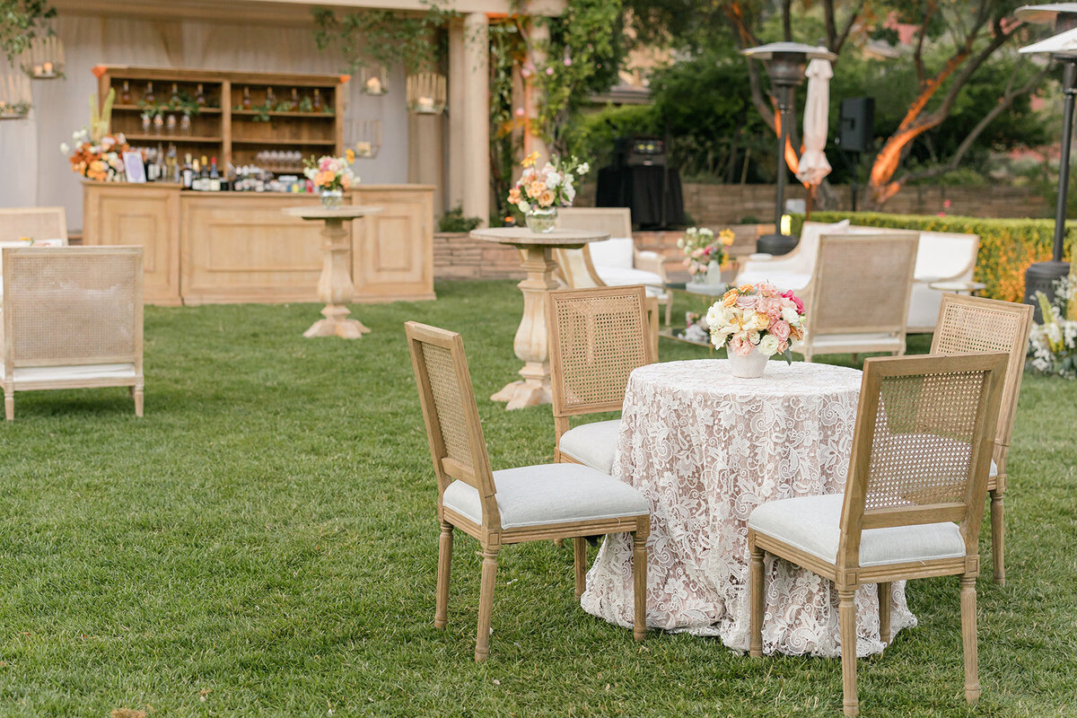 Bernardus Carmel Wedding lounge romantic pastel