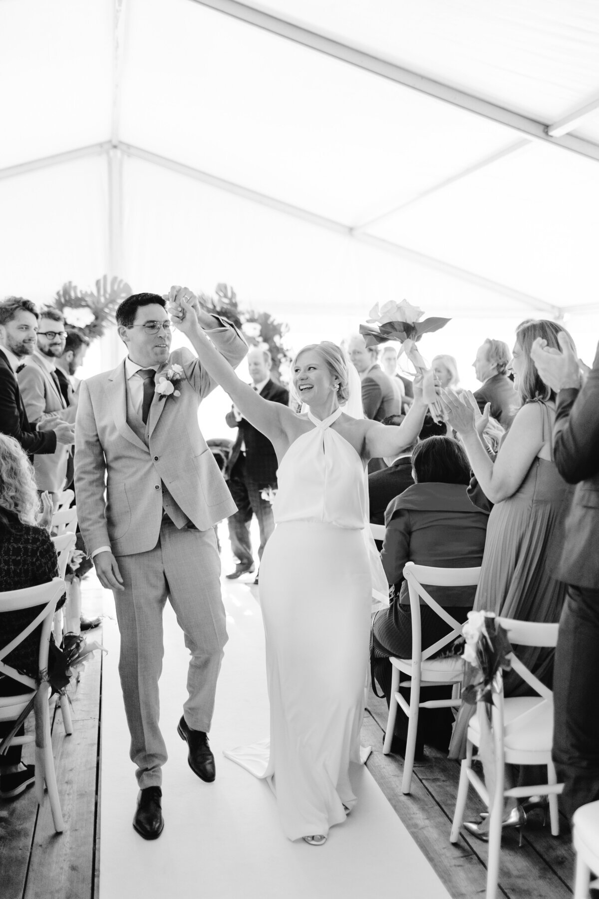 Katherine & Jean-Louis wedding - LDR Ph-606-zw Hotel de Blanke Top Beachclub Moio Strand Beach Wedding