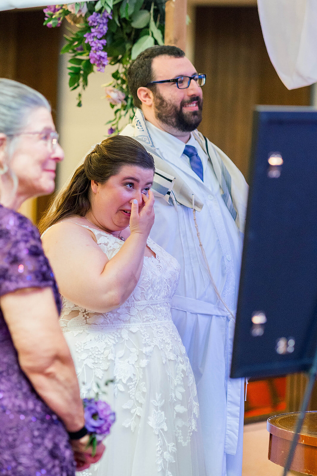 Eliana-Melmed-Photography-Chicago-LosAngeles-Jewish-WeddingPhotography-ElianaSklar-Chuppah-00184