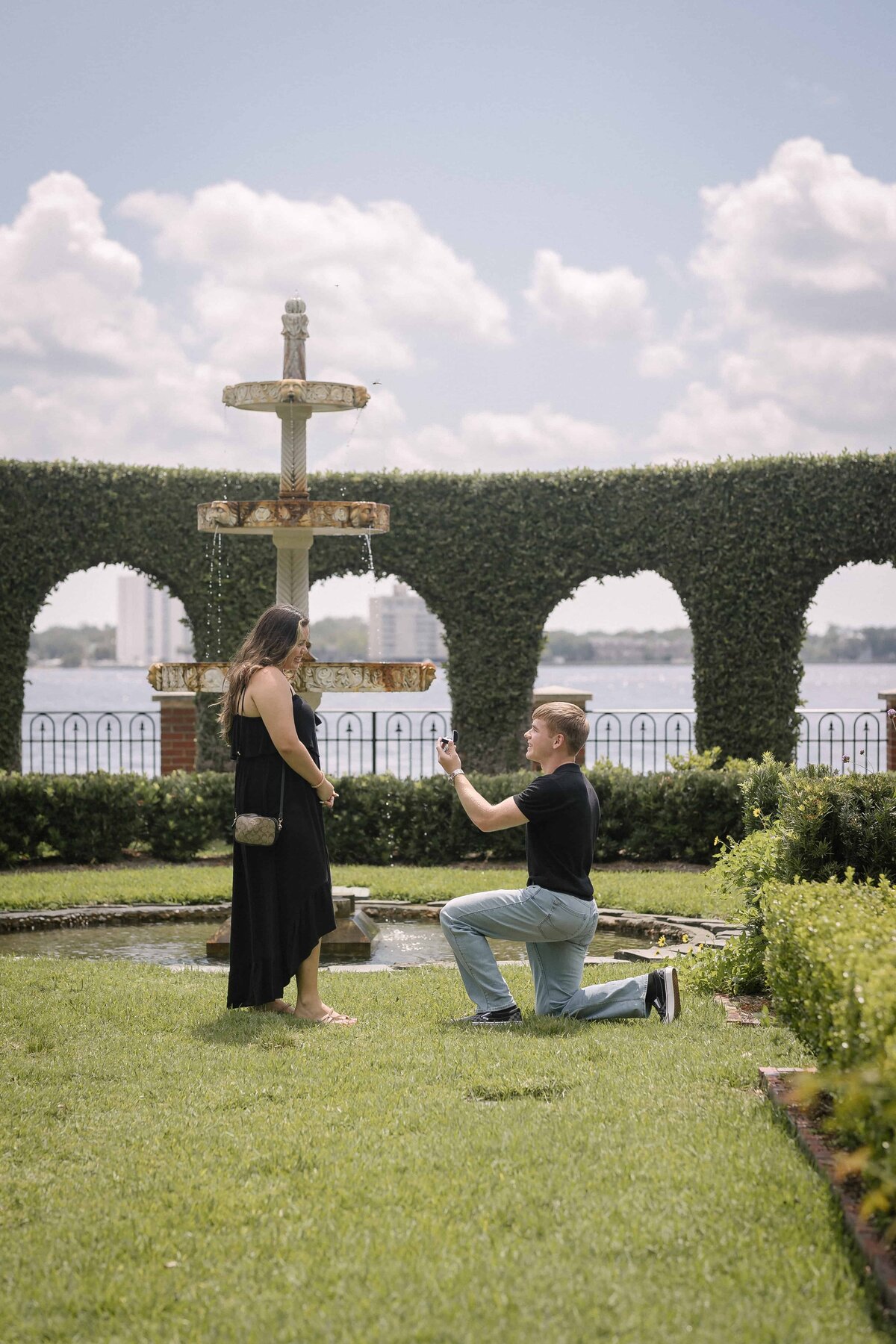 Proposal Photography at Cummer Museum Jacksonville Florida by Phavy Photography