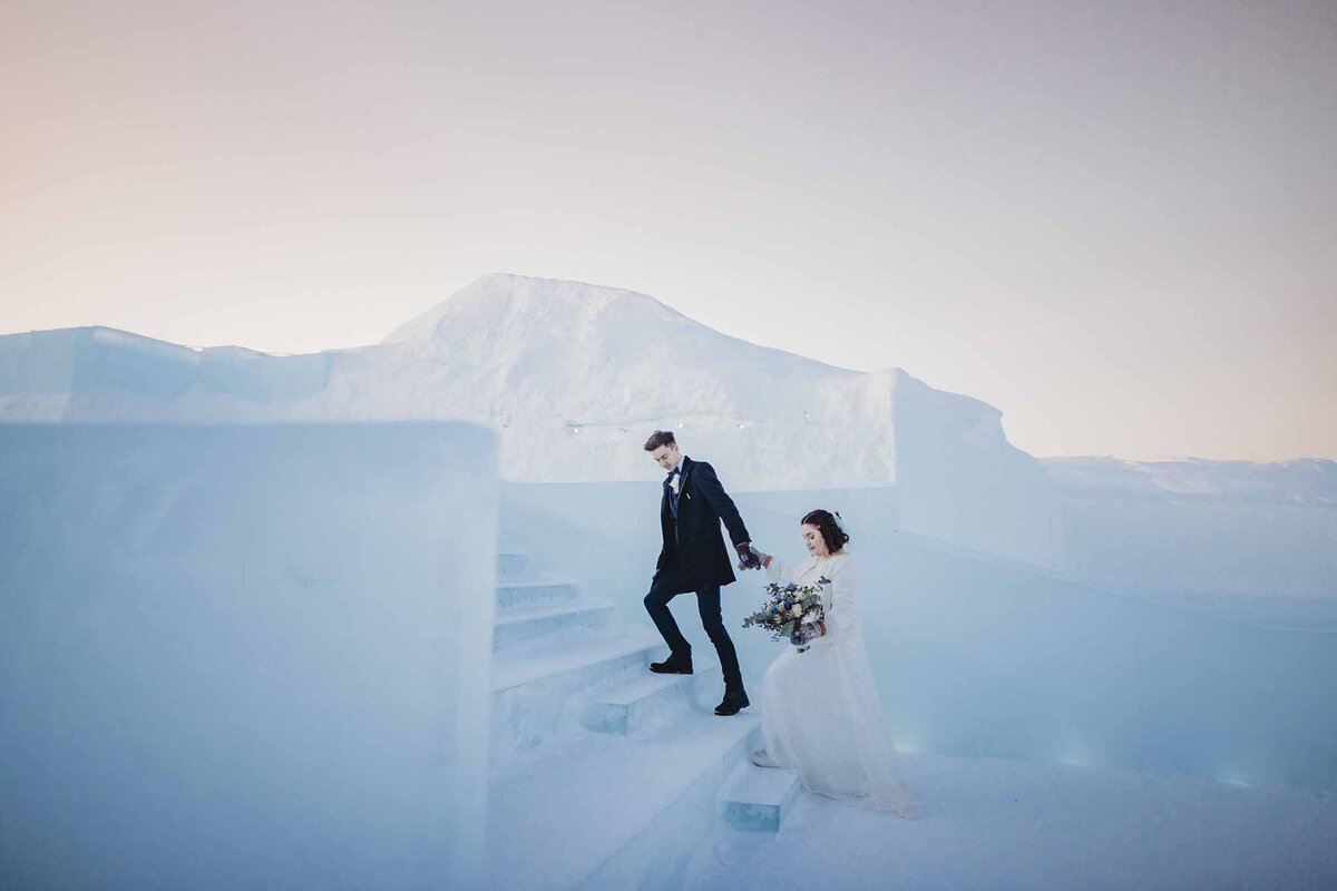 icehotel-weddings-winter-weddings-vinterbröllop-fotograf-kiruna-photographer-wedding-photographer076074