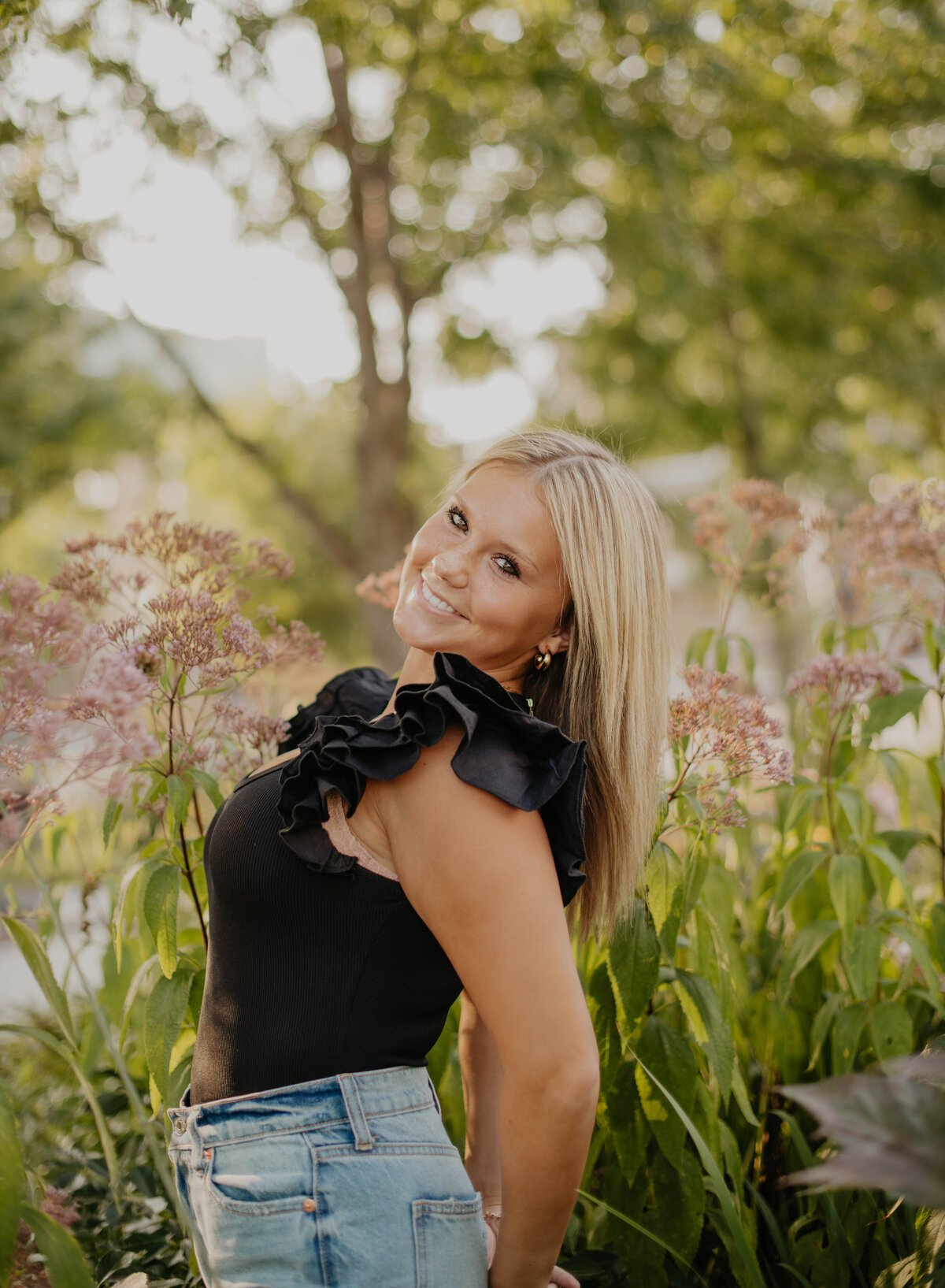 EMILY_Munson_senior_Trulygracephotography_July_2023-8
