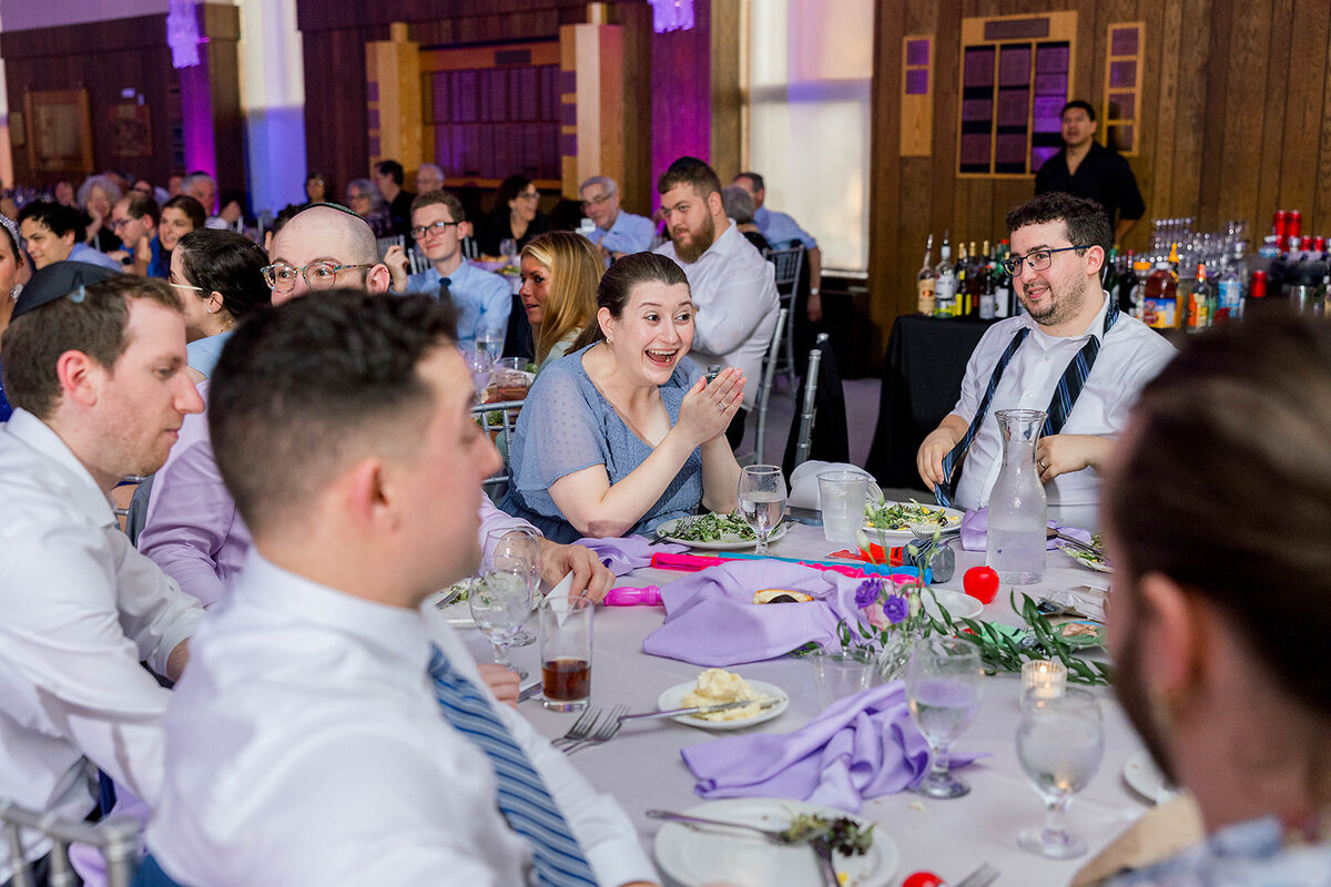 Eliana-Melmed-Photography-Chicago-LosAngeles-Jewish-WeddingPhotography-ElianaSklar-DanceFloor-00065