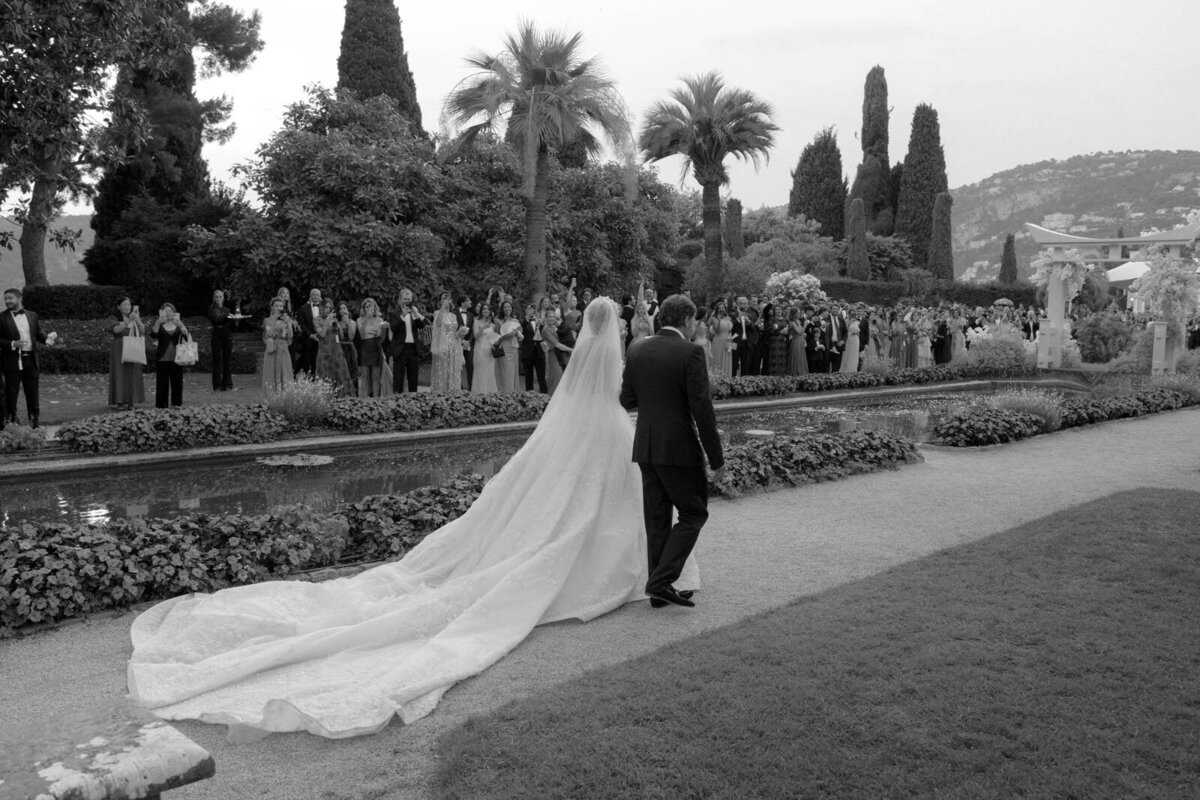 Flora_And_Grace_Villa_Ephrussi_De_Rothschild_Editorial_Wedding_Photographer-1026