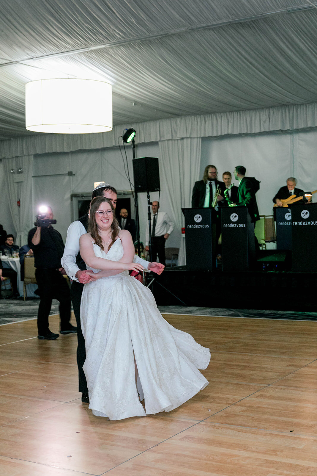 Eliana-Melmed-Photography-Chicago-LosAngeles-Jewish-WeddingPhotography-DInnerSpeeches-00112