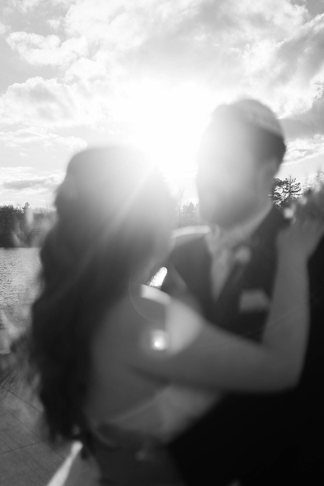 Eliana-Melmed-Photography-Chicago-LosAngeles-Jewish-WeddingPhotography-CouplePortrait-00118