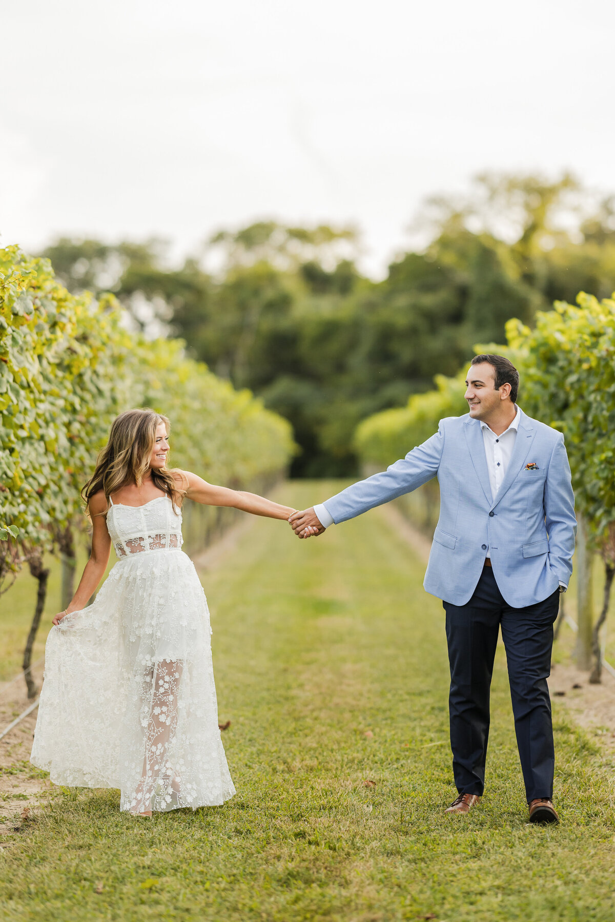 vineyard-engagement-session-new-jersey-66