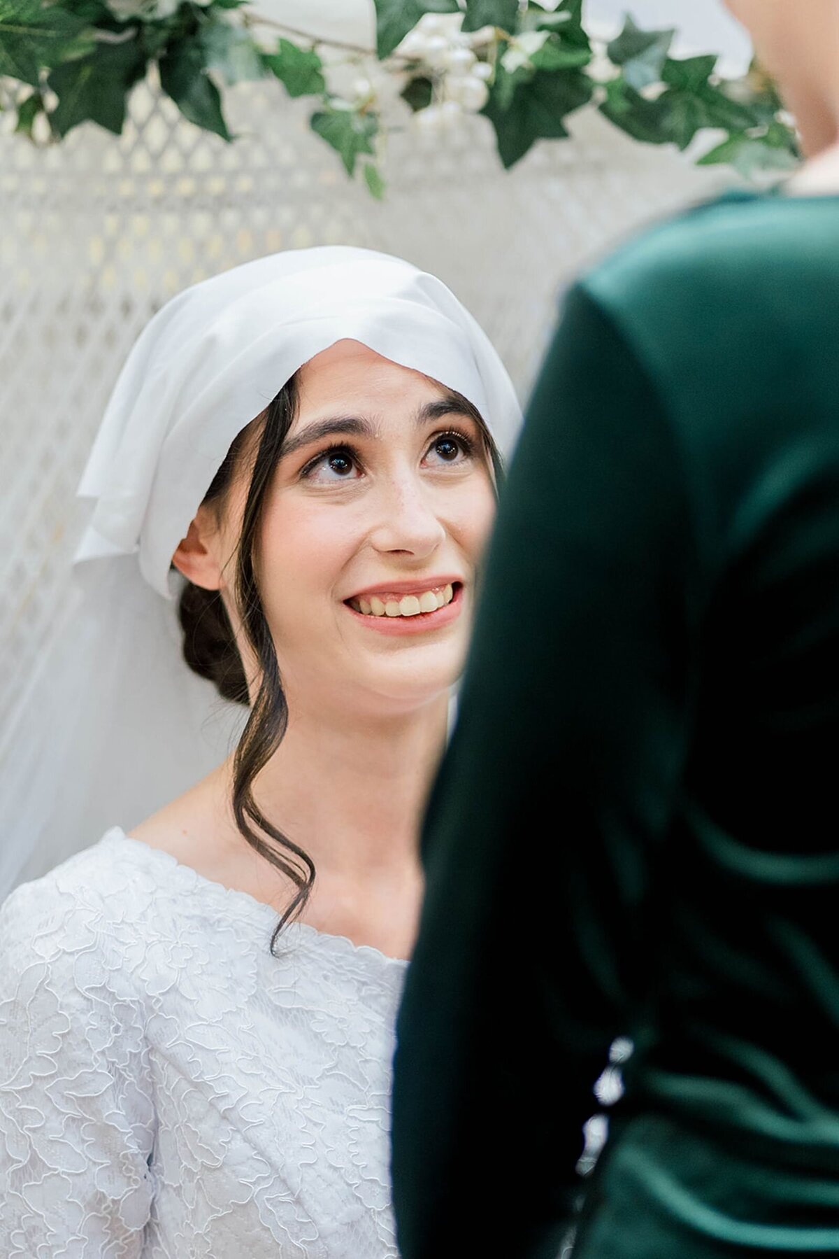 Eliana-Melmed-Photography-Chicago-LosAngeles-Jewish-WeddingPhotographer-CarmiKalman-KabbalatPanim-00004