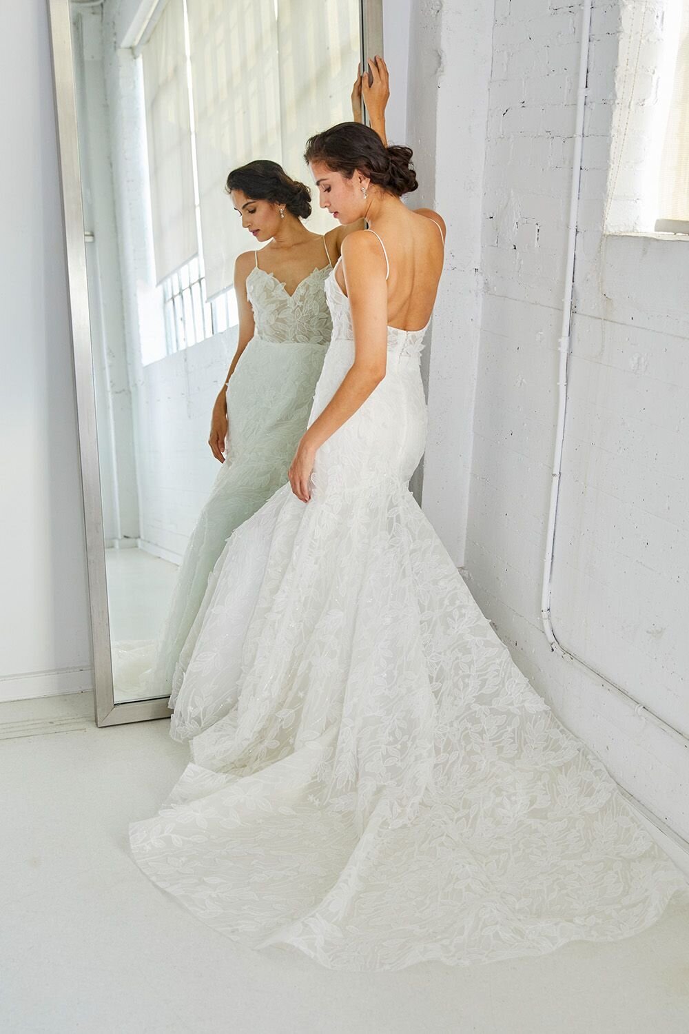 Fit n Flare lace wedding dress