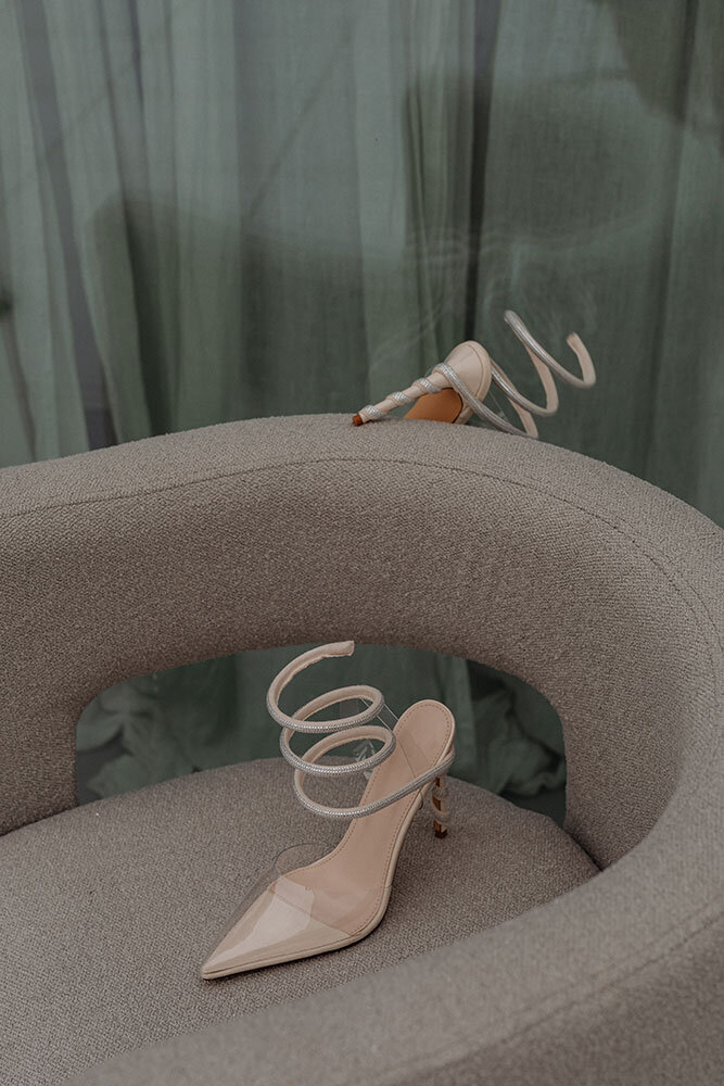 kaboompics_shoes-in-the-spotlight-a-fashionable-collection-of-high-heels-32532