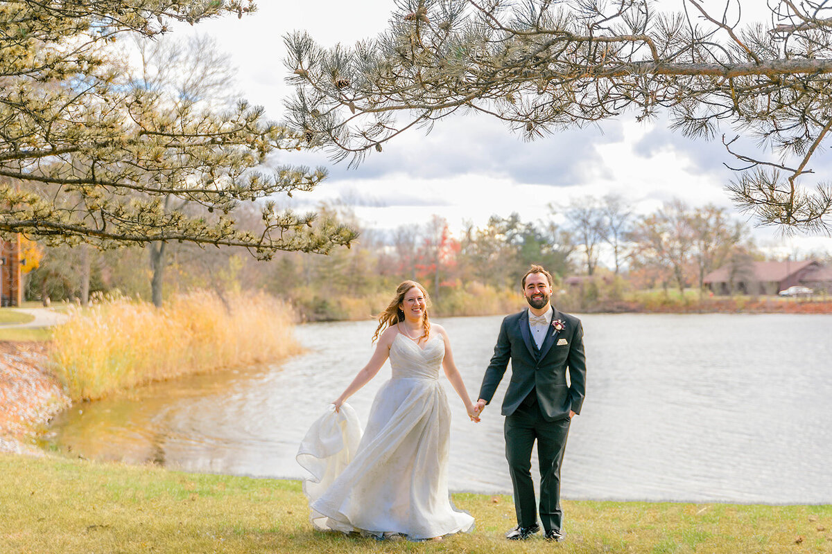 Eliana-Melmed-Photography-Chicago-LosAngeles-Jewish-WeddingPhotography-CouplePortrait-00045