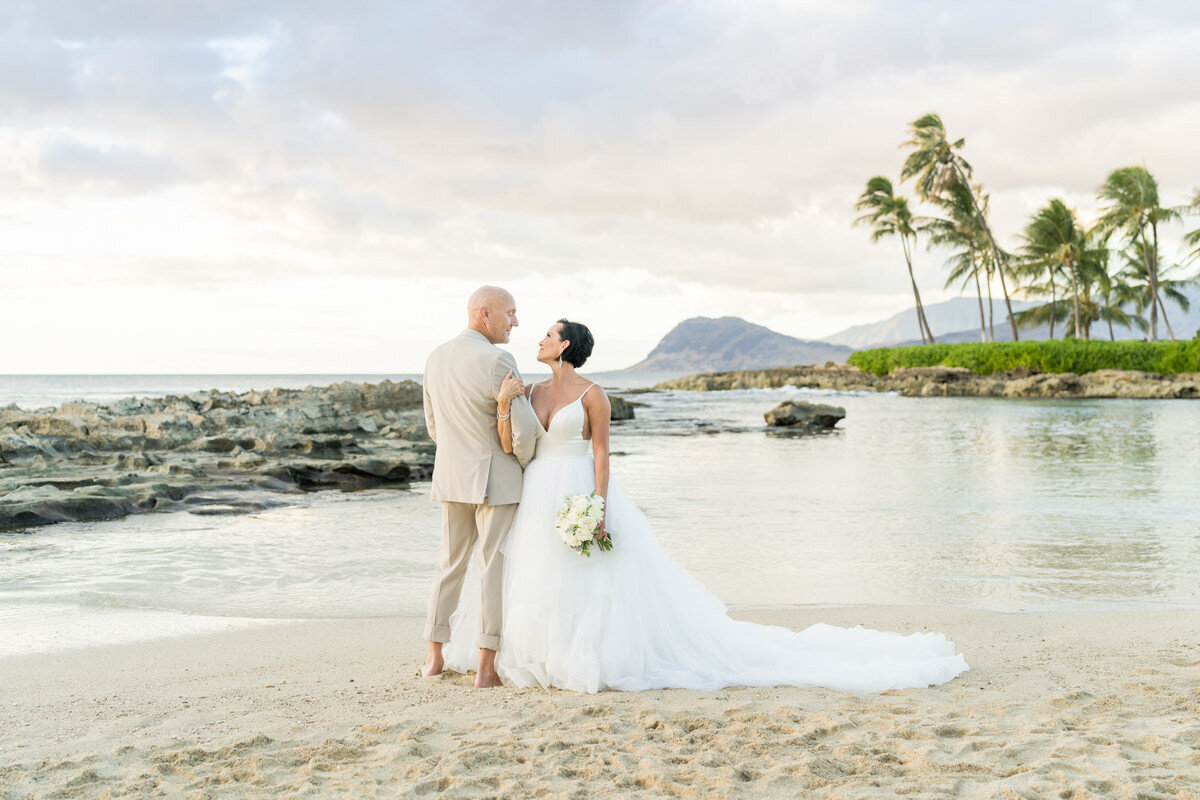 Oahu beach weddings-7
