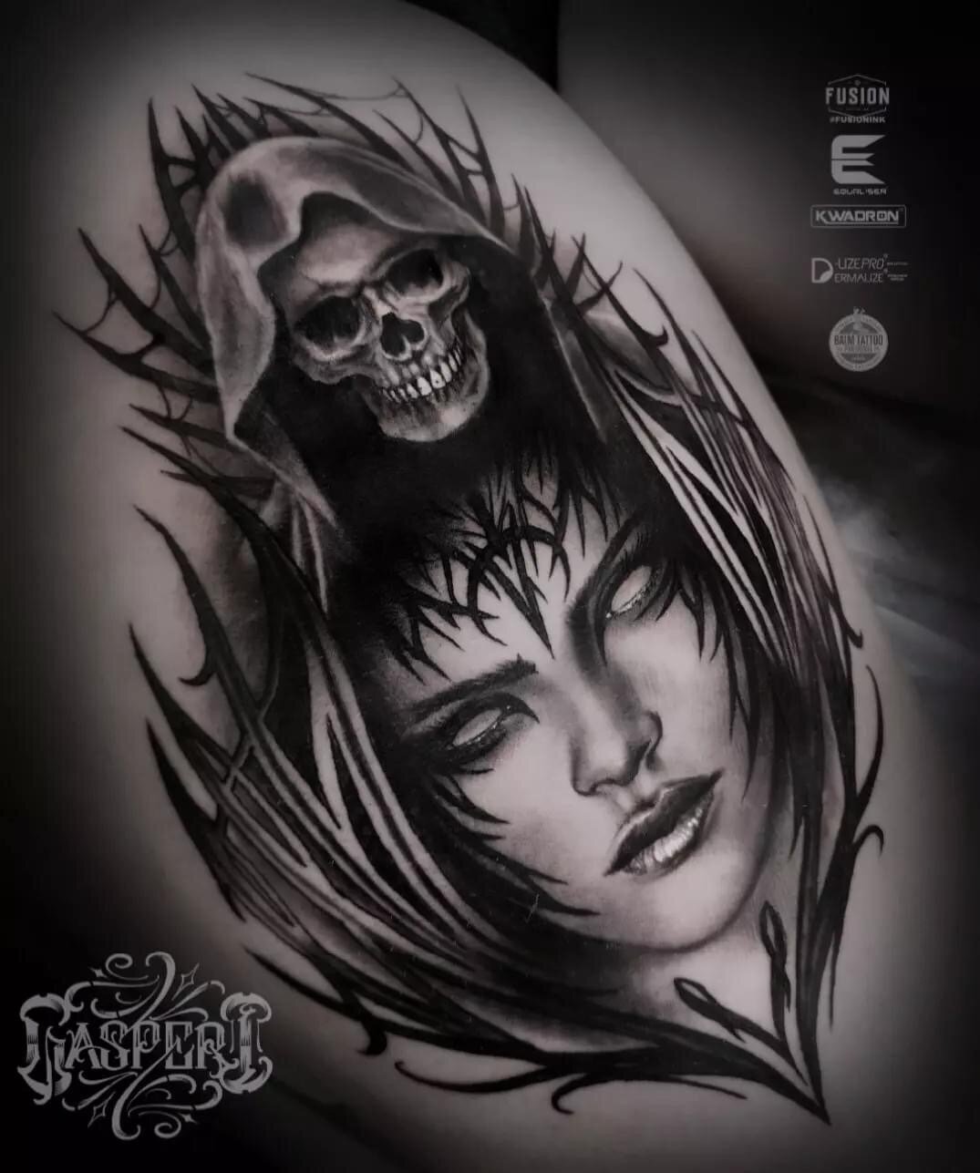 roberto-guest-artist-bloodyink-tattoo-studio-hinwil-2023 (1)