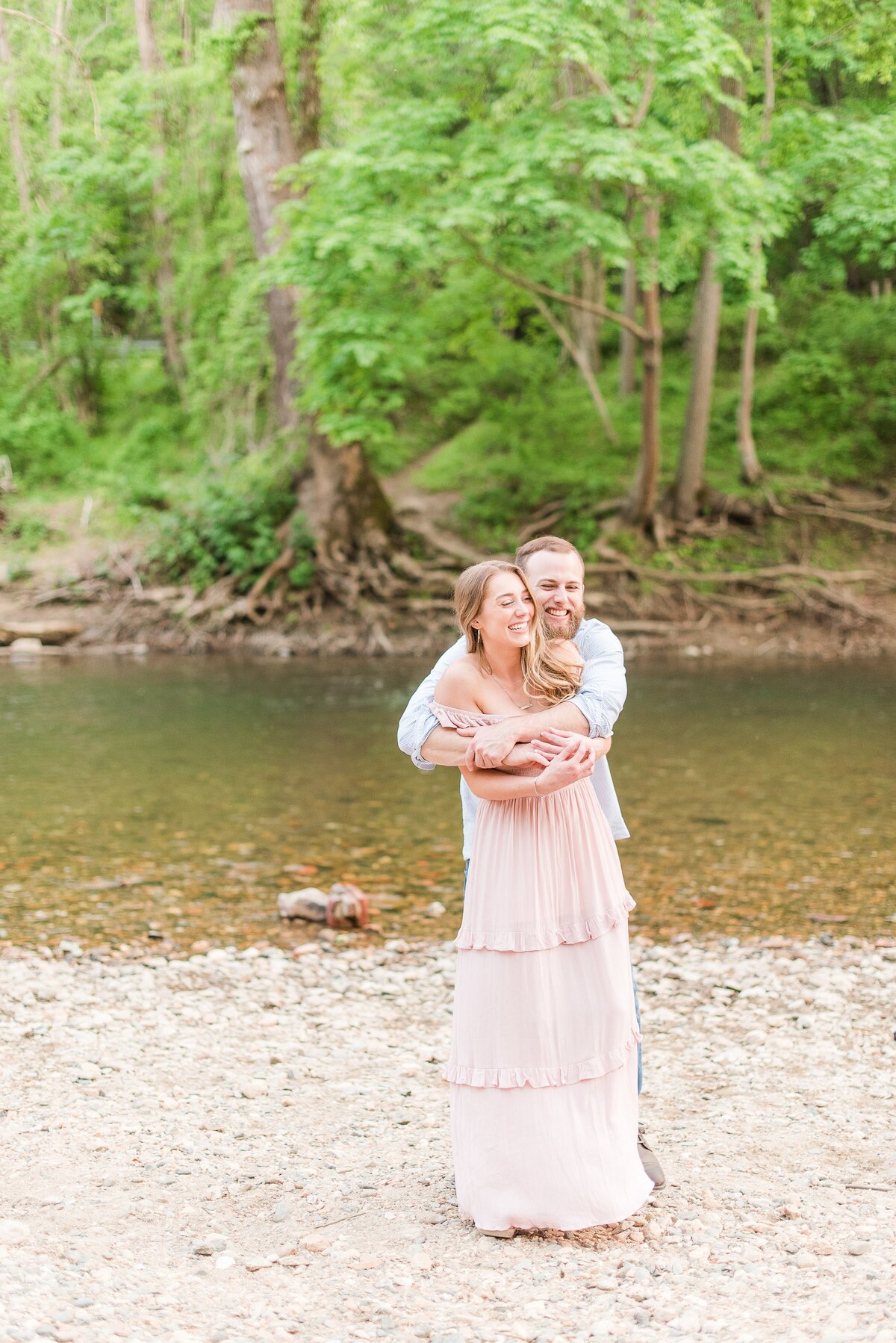 couple embracing Patapsco Valley State Park