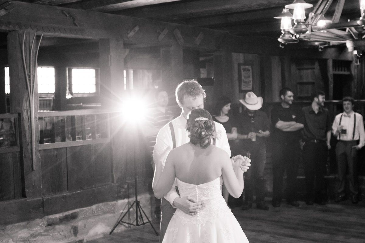 Neil and Jenna have a wedding in Knox Pa outdoors by a beautiful lake.