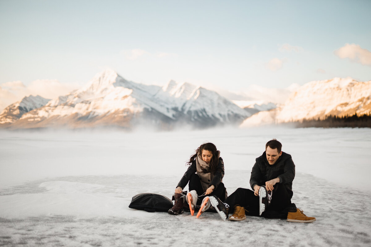 lake.abraham.engagement.winter.frozen.lake.mountains-4096