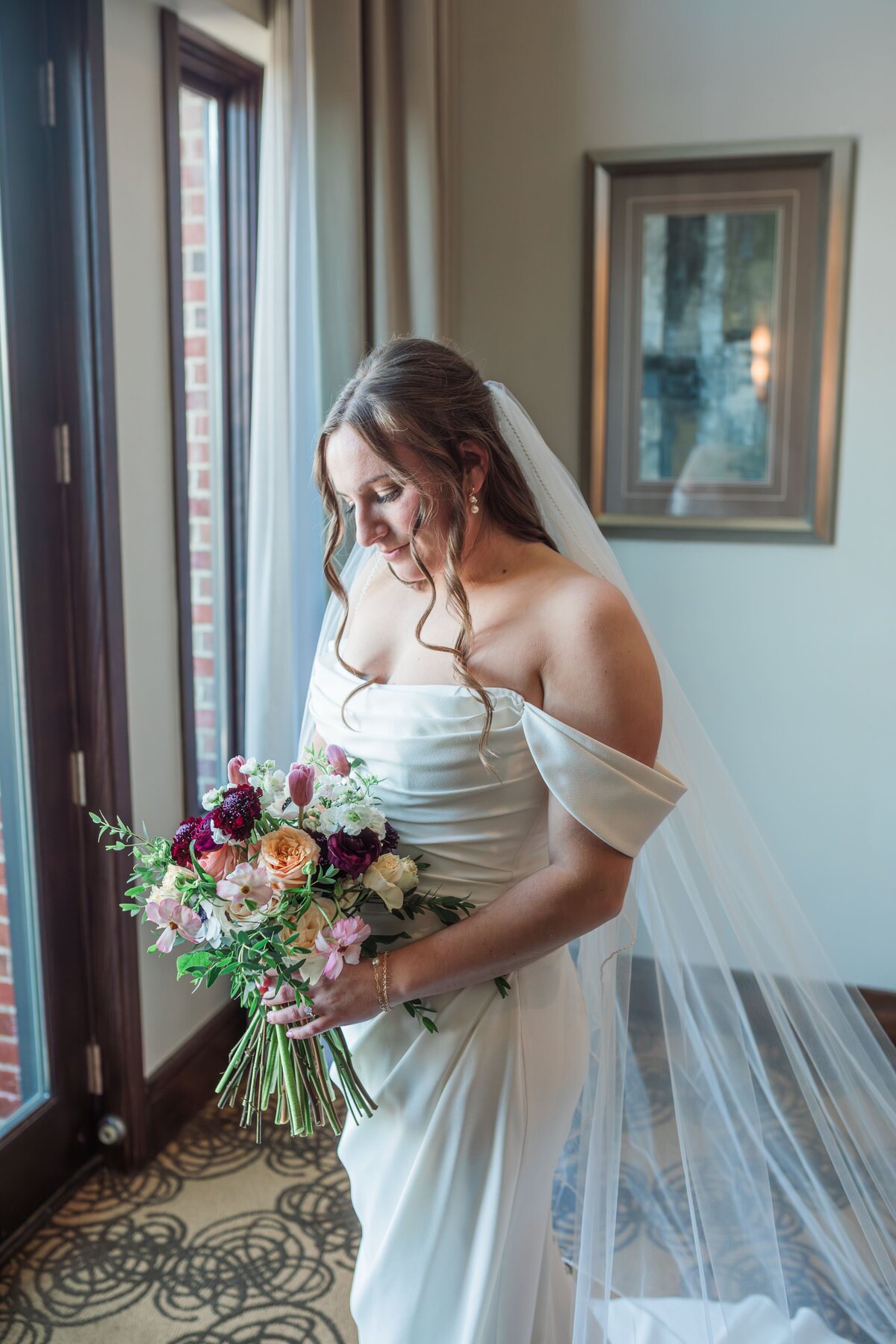 LillieMaePhoto-Kelsey&RyanWedding-GettingReady--80