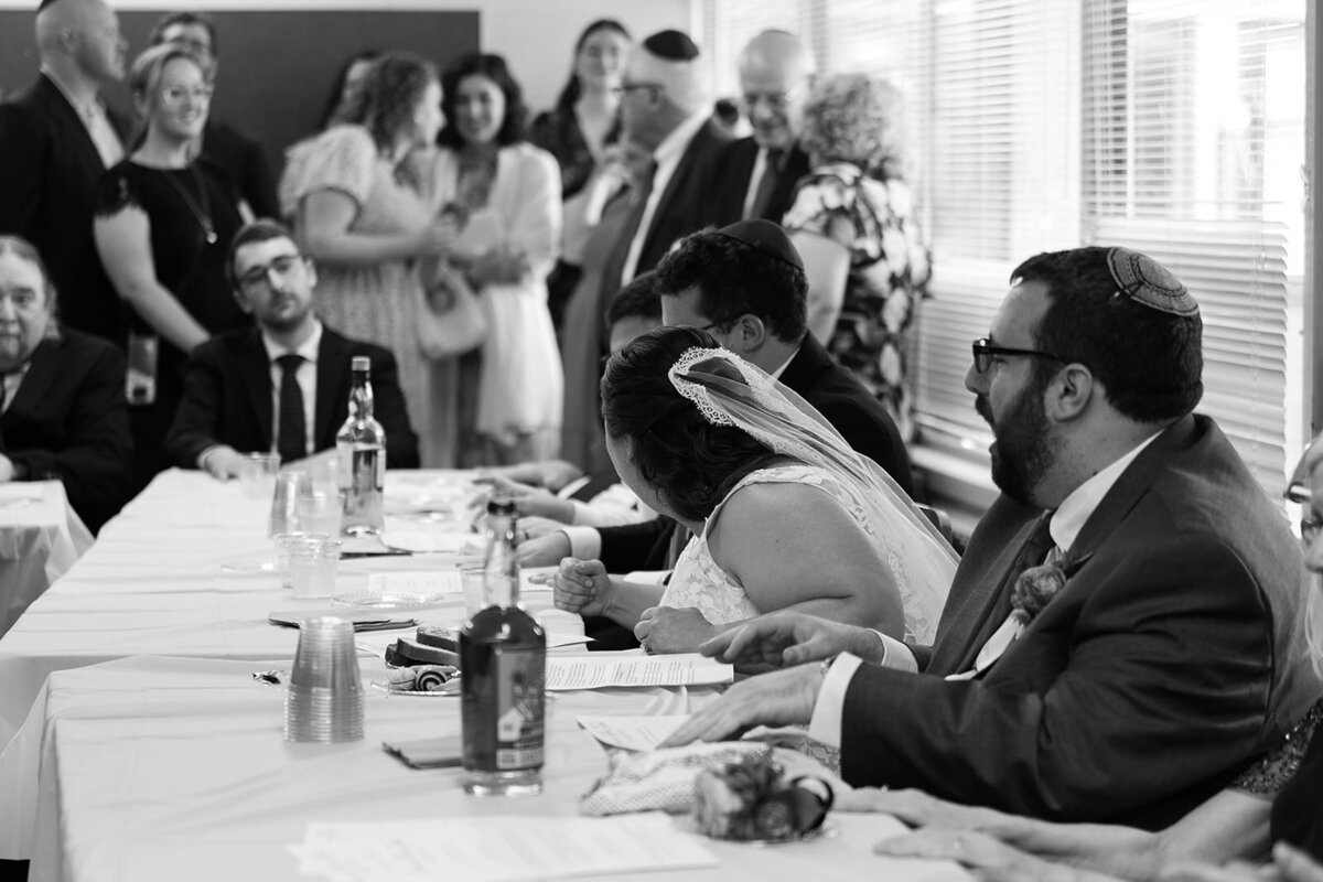 Eliana-Melmed-Photography-Chicago-LosAngeles-Jewish-WeddingPhotography-ElianaSklar-Tisch-00048