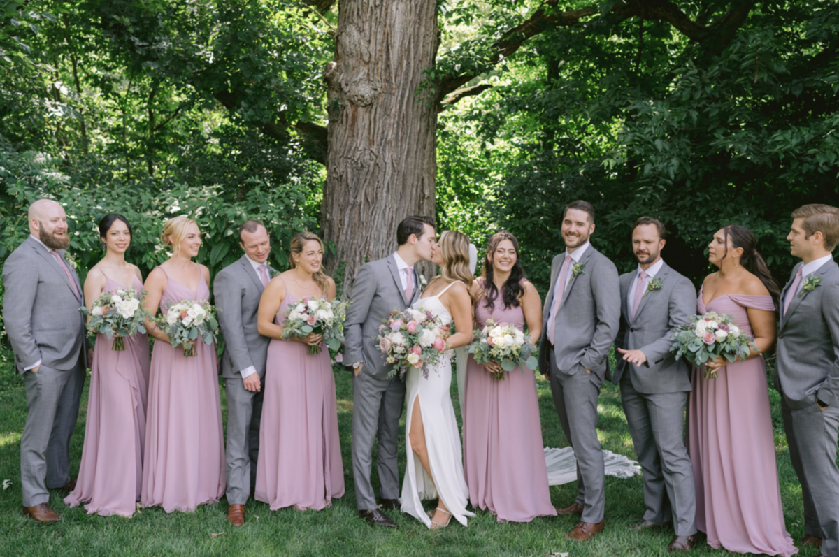 pink-and-grey-wedding-party