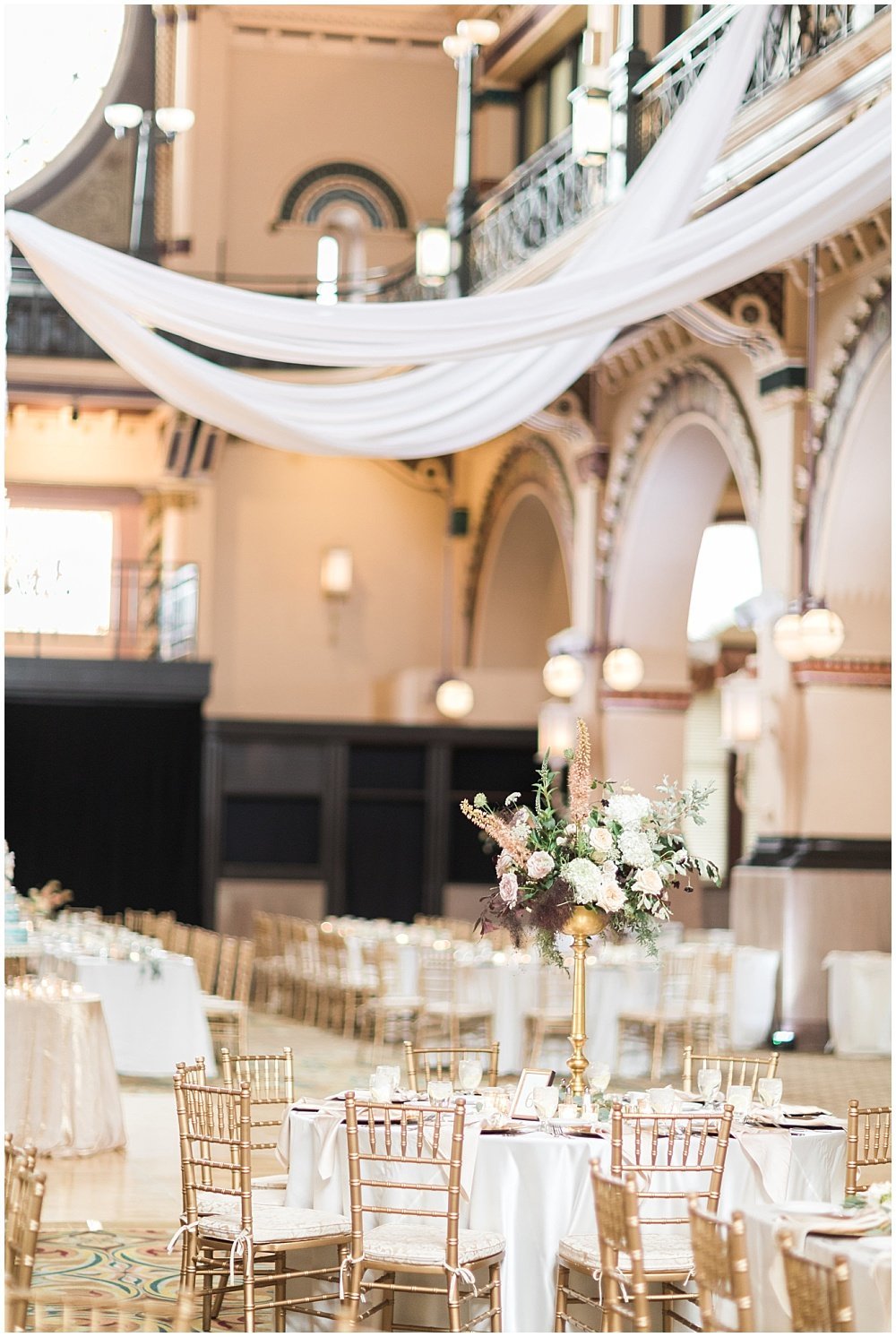 Summer-Mexican-Inspired-Gold-And-Floral-Crowne-Plaza-Indianapolis-Downtown-Union-Station-Wedding-Cory-Jackie-Wedding-Photographers-Jessica-Dum-Wedding-Coordination_photo___0039