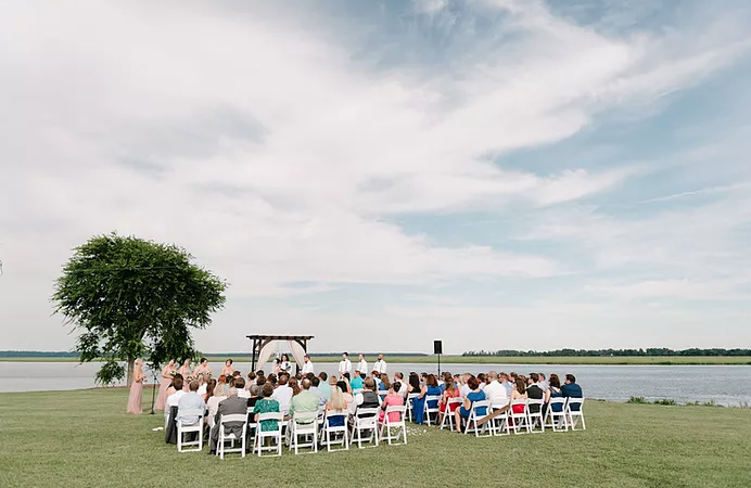 cousiac-manor-wedding-waterfront-ceremony-riverfront 2