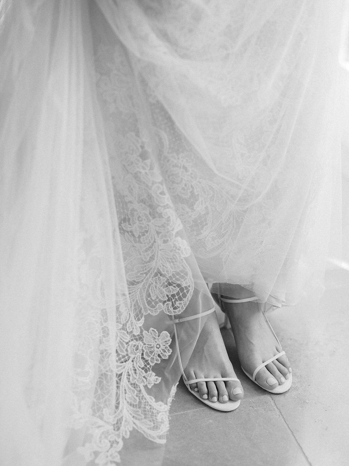 California-Garden-Wedding-EmmaKyle-RuétPhoto-featherandtwine-12