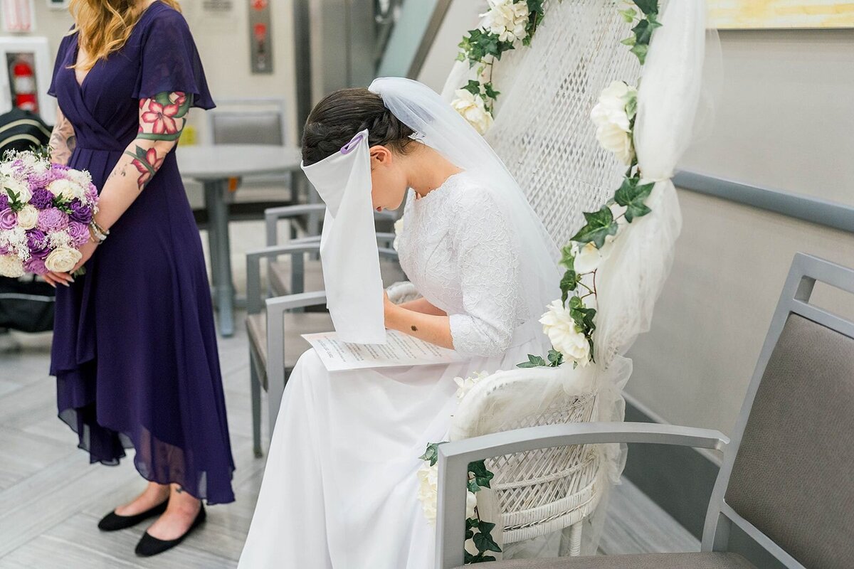 Eliana-Melmed-Photography-Chicago-LosAngeles-Jewish-WeddingPhotographer-CarmiKalman-Bedeken-00005
